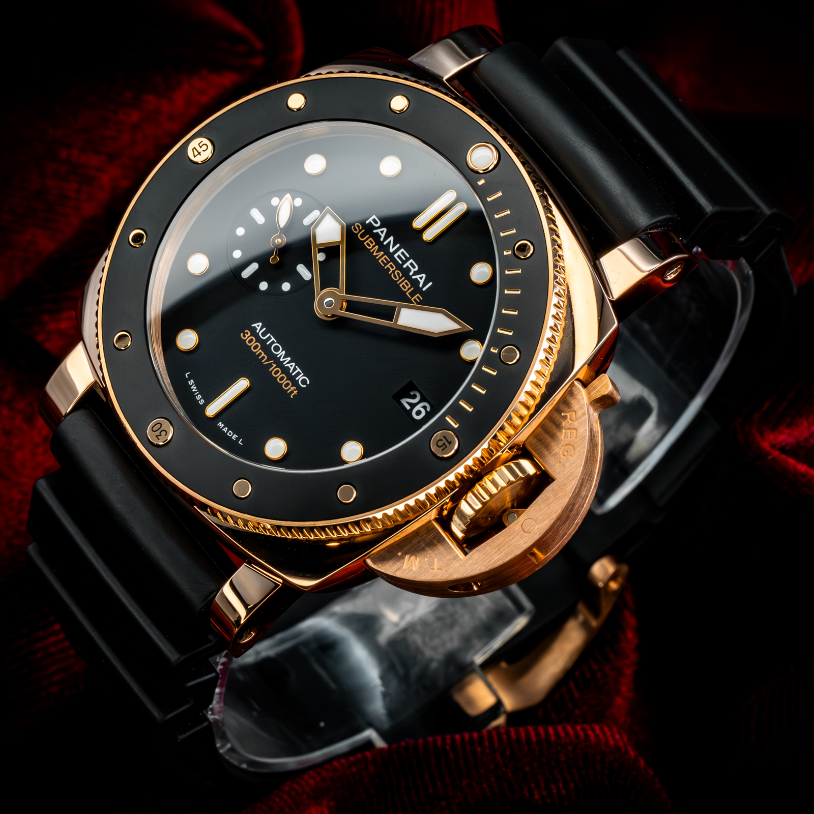 Panerai Submersible PAM02164 Thumbnail 3