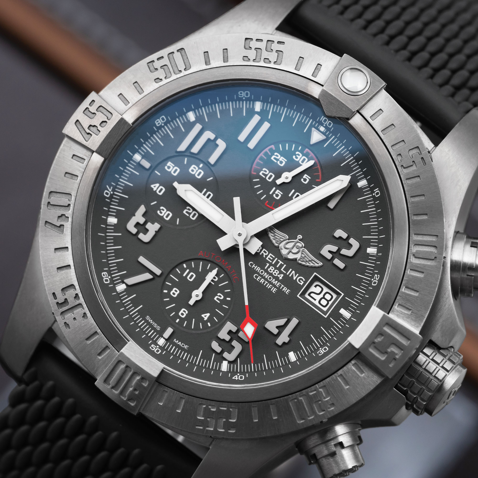 Breitling Avenger Bandit E13383 Thumbnail 5