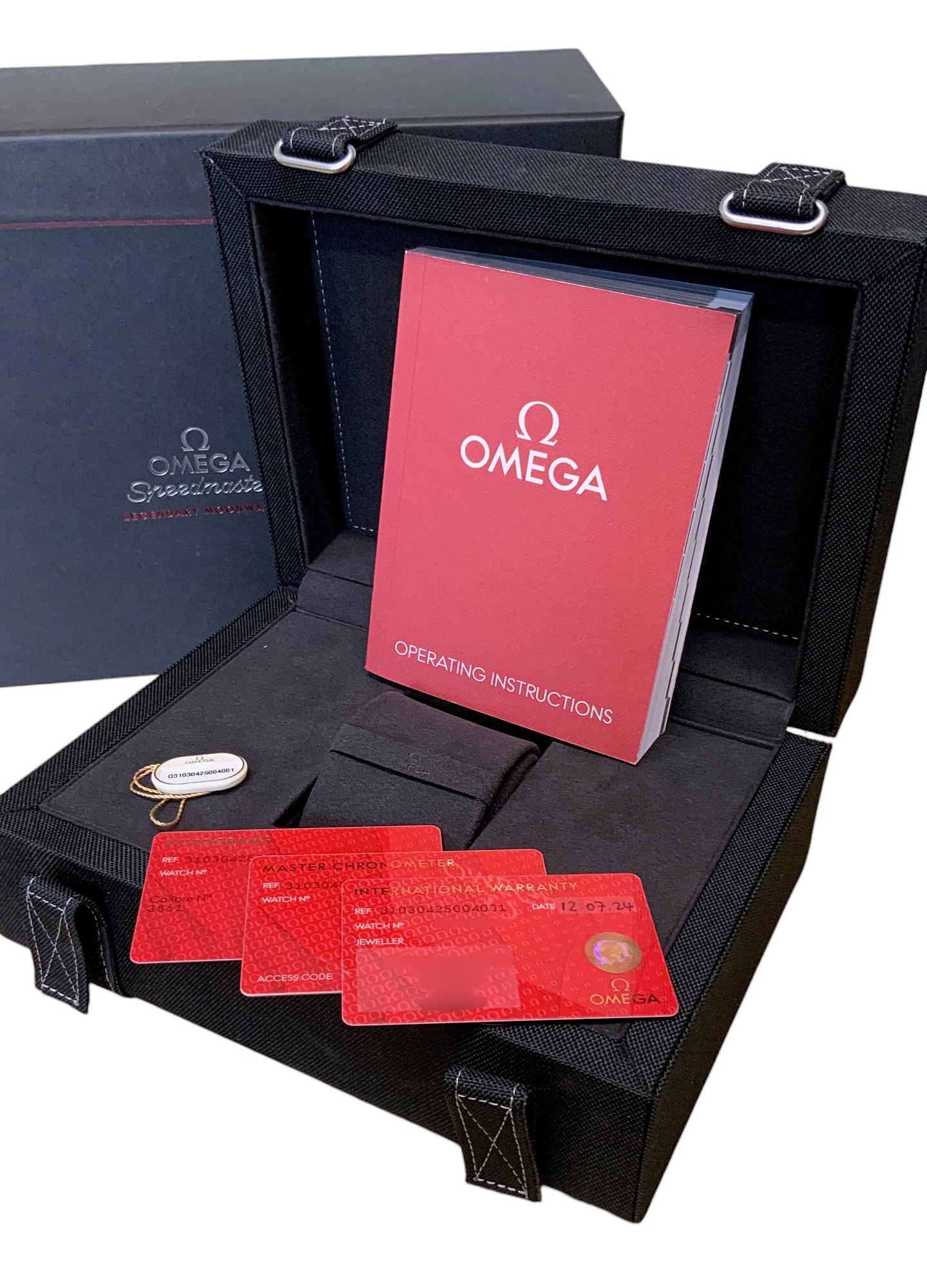 Omega Speedmaster Moonwatch Professional 310.30.42.50.04.001 Thumbnail 4