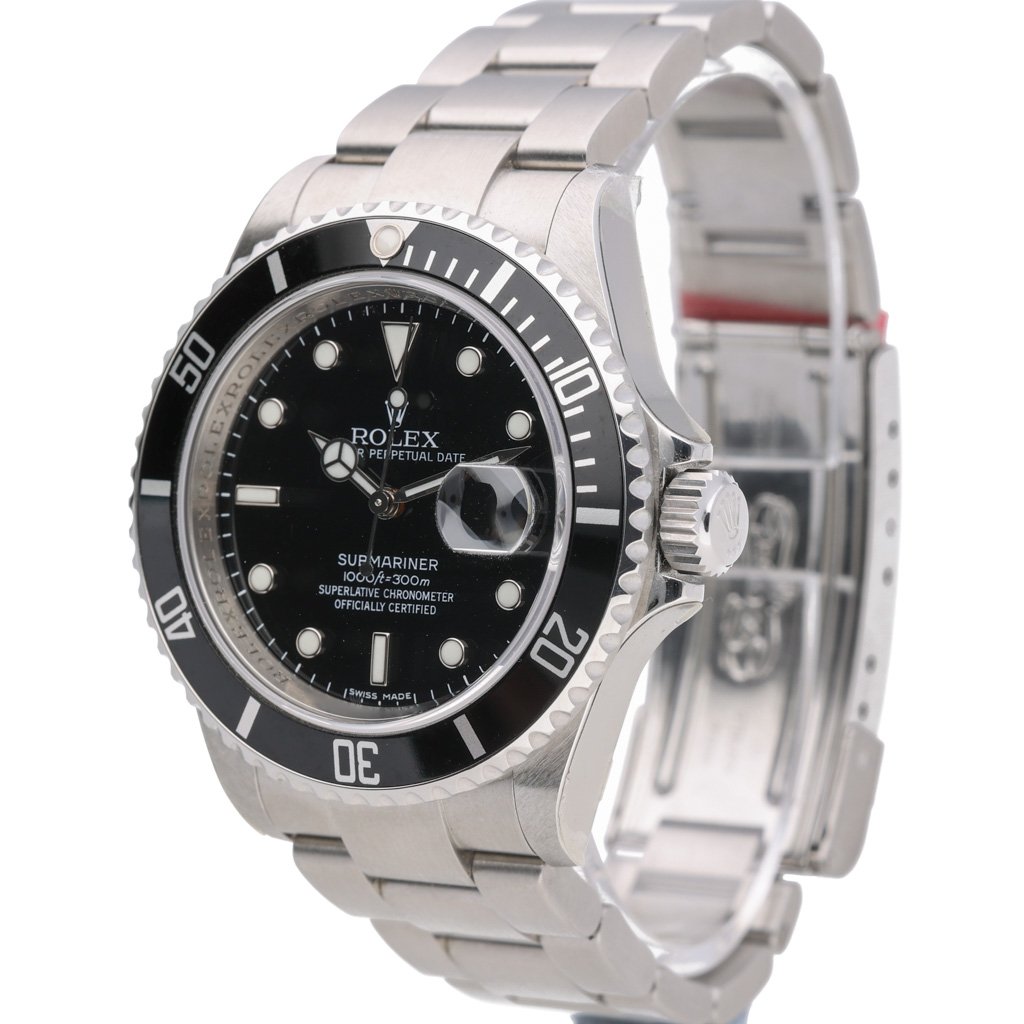 Rolex Submariner 16610 Thumbnail 2