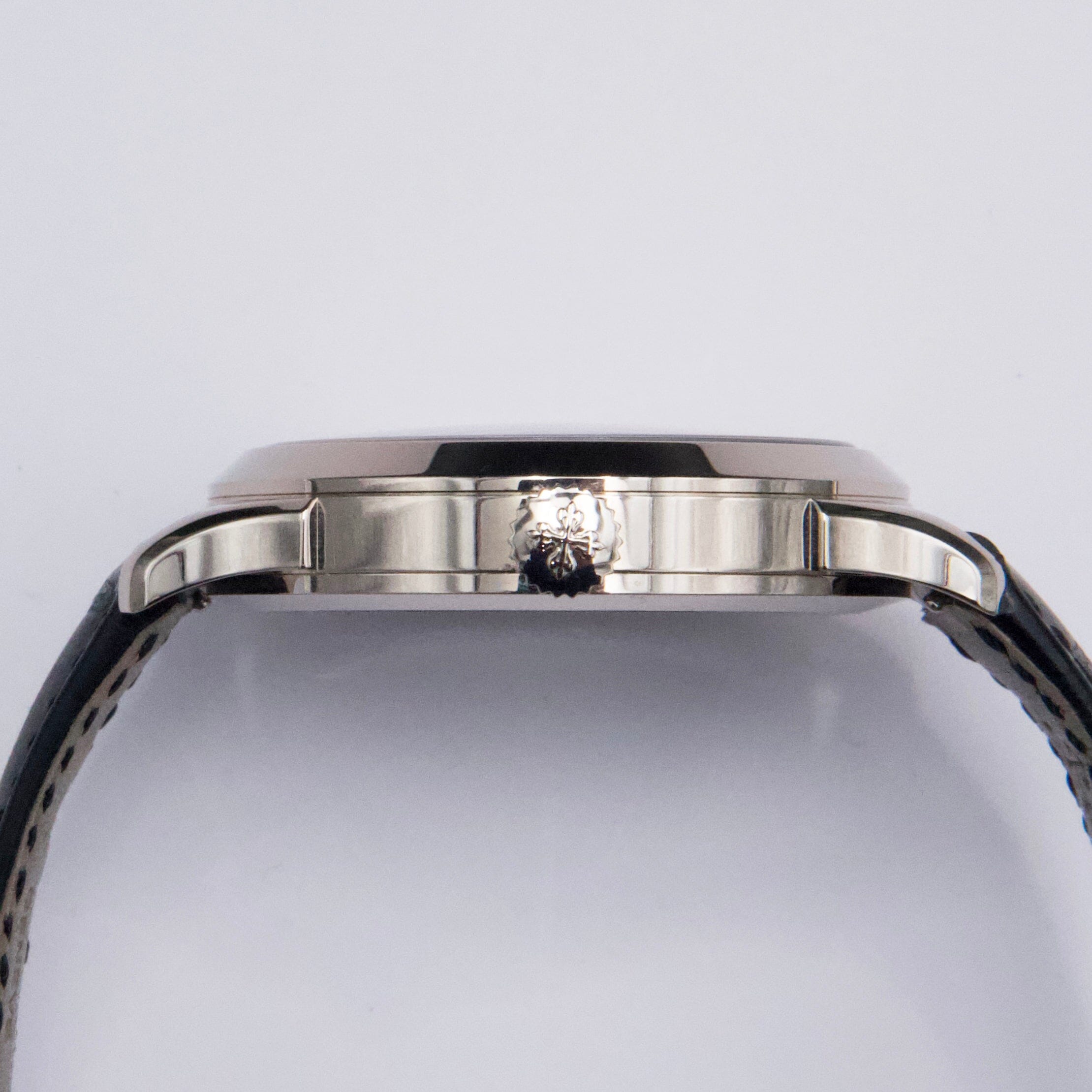 Patek Philippe World Time 5230G-014 Thumbnail 6