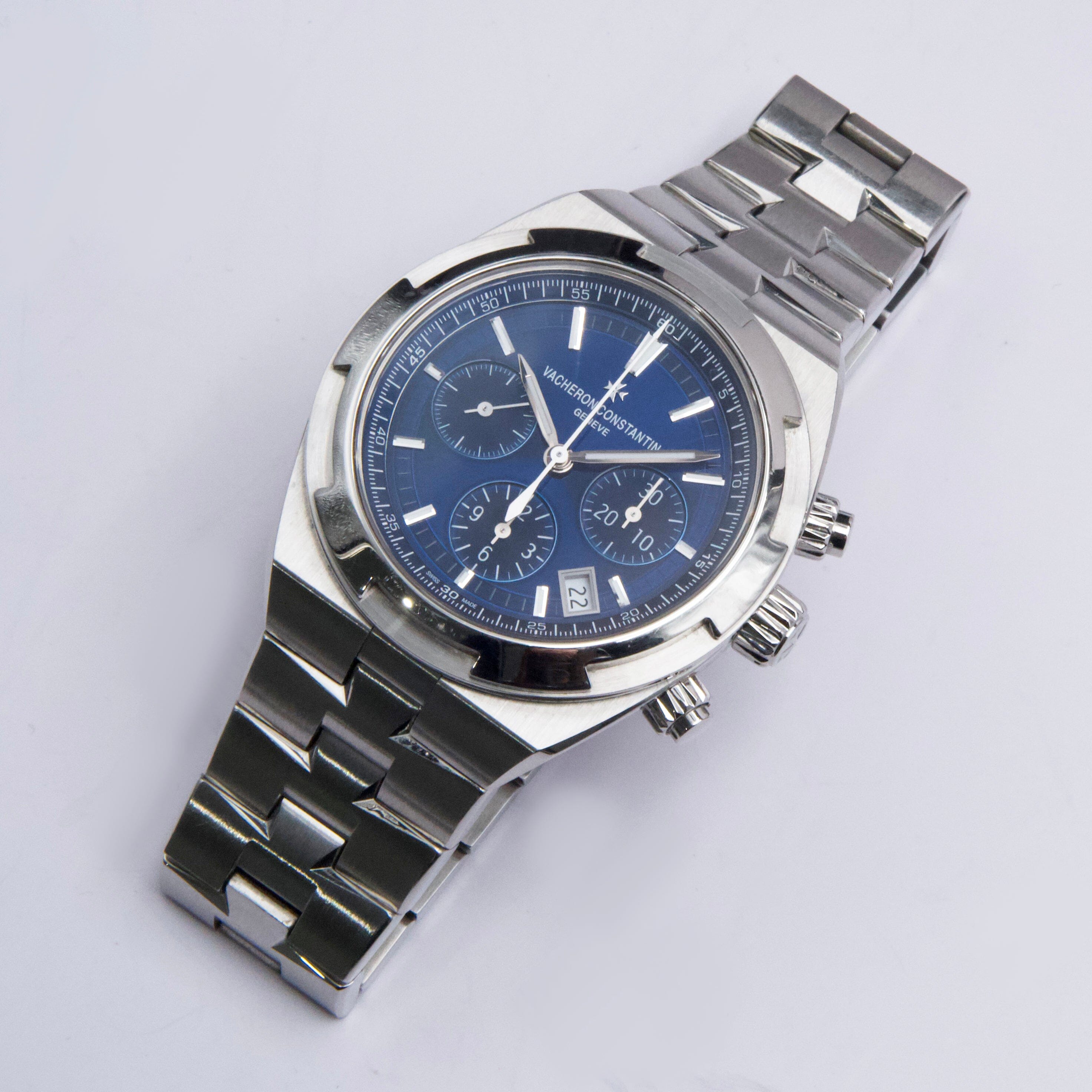 Vacheron Constantin Overseas 5500V/110A-B148 Thumbnail 2