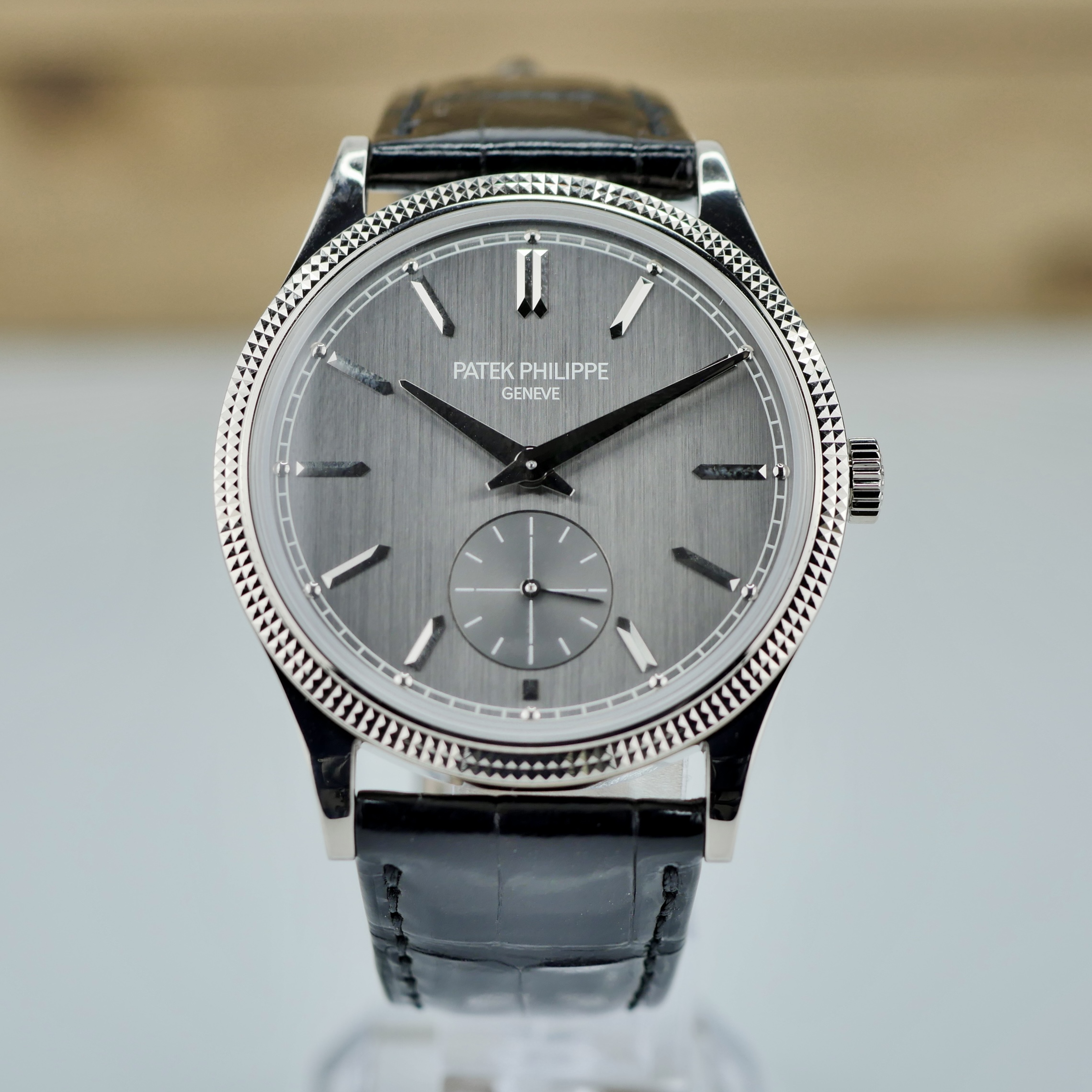 Patek Philippe Calatrava 6119G-001 Thumbnail 5