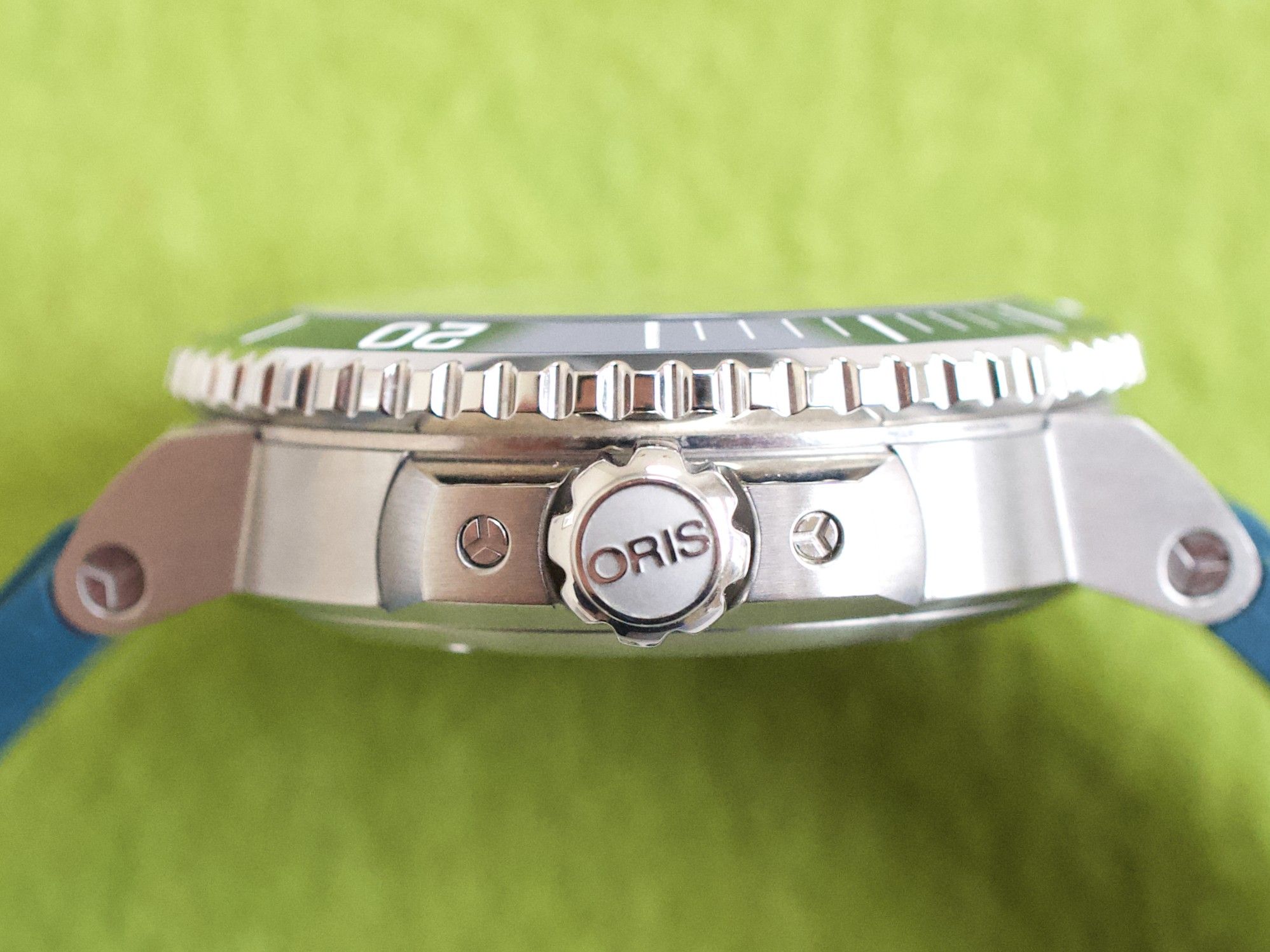 Oris Aquis 01 743 7733 4155-07 4 24 69EB Thumbnail 2