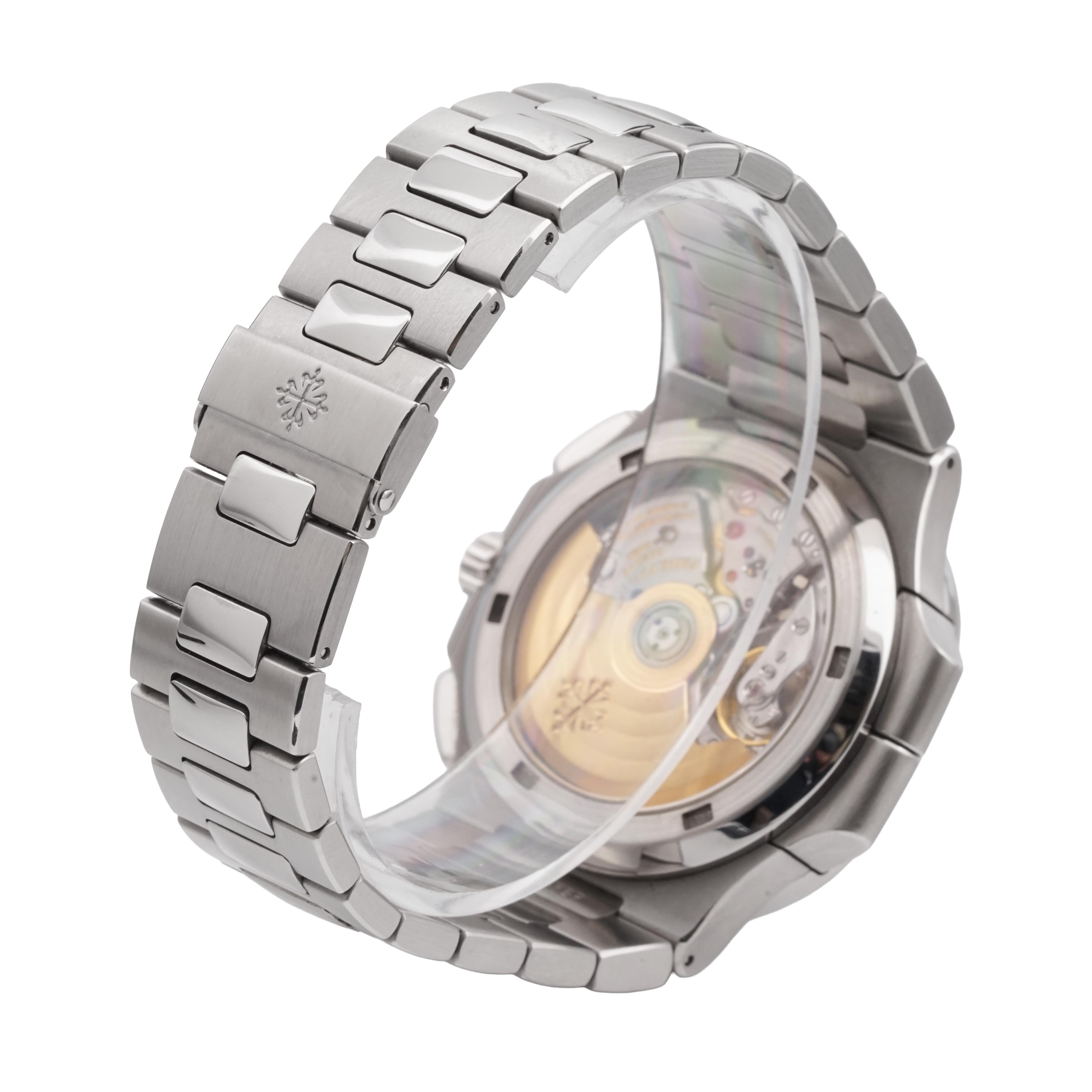 Patek Philippe Nautilus 5990/1A-001 Thumbnail 3