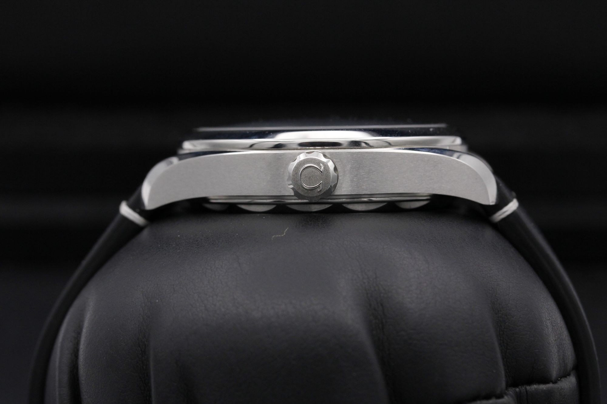 Omega Seamaster Railmaster 235.12.38.20.06.001 Thumbnail 3