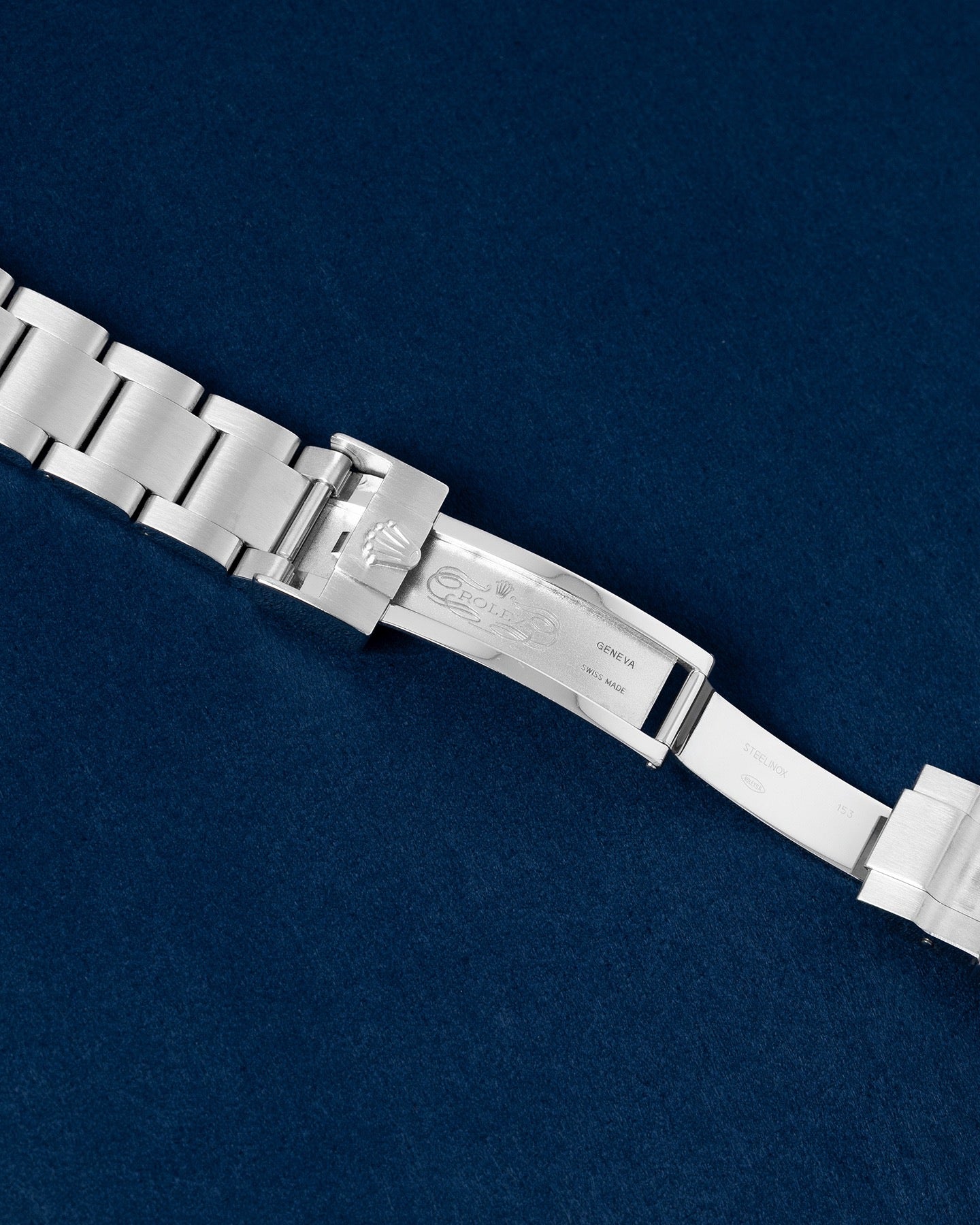 Rolex Explorer 214270 Thumbnail 4