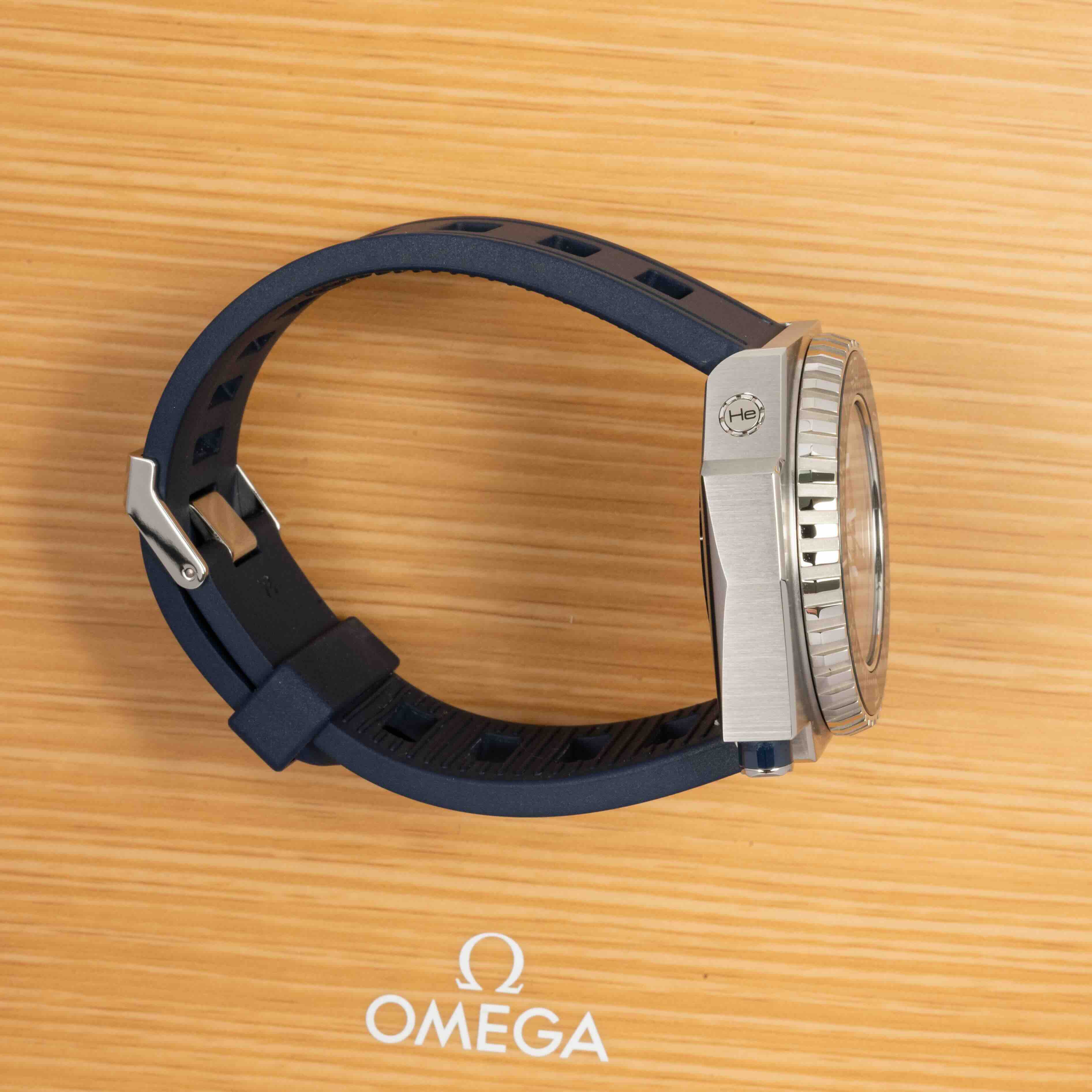 Omega Seamaster Ploprof 1200m 227.32.55.21.03.001 Thumbnail 4