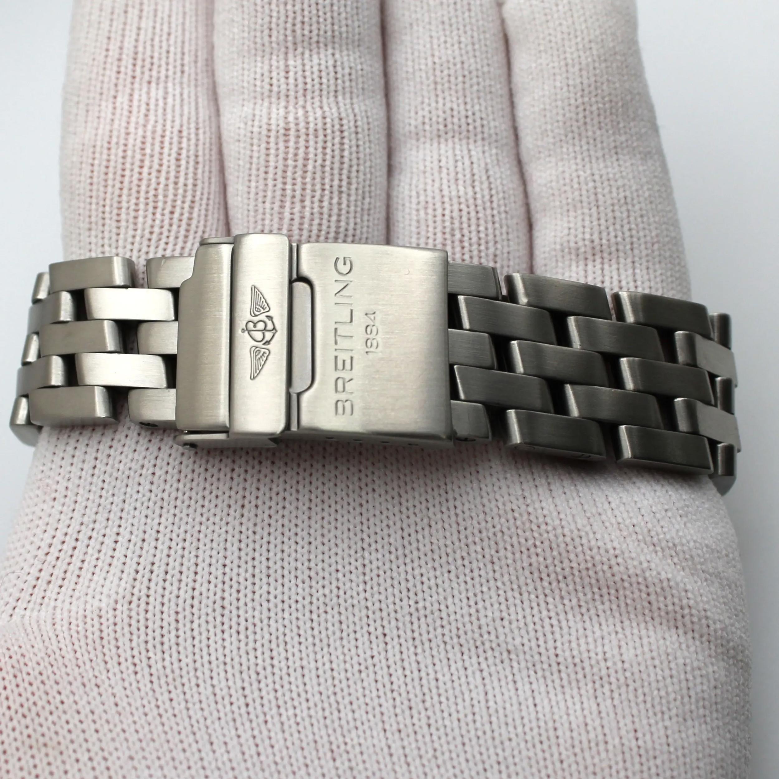 Breitling Chronomat A13050.1 Thumbnail 3