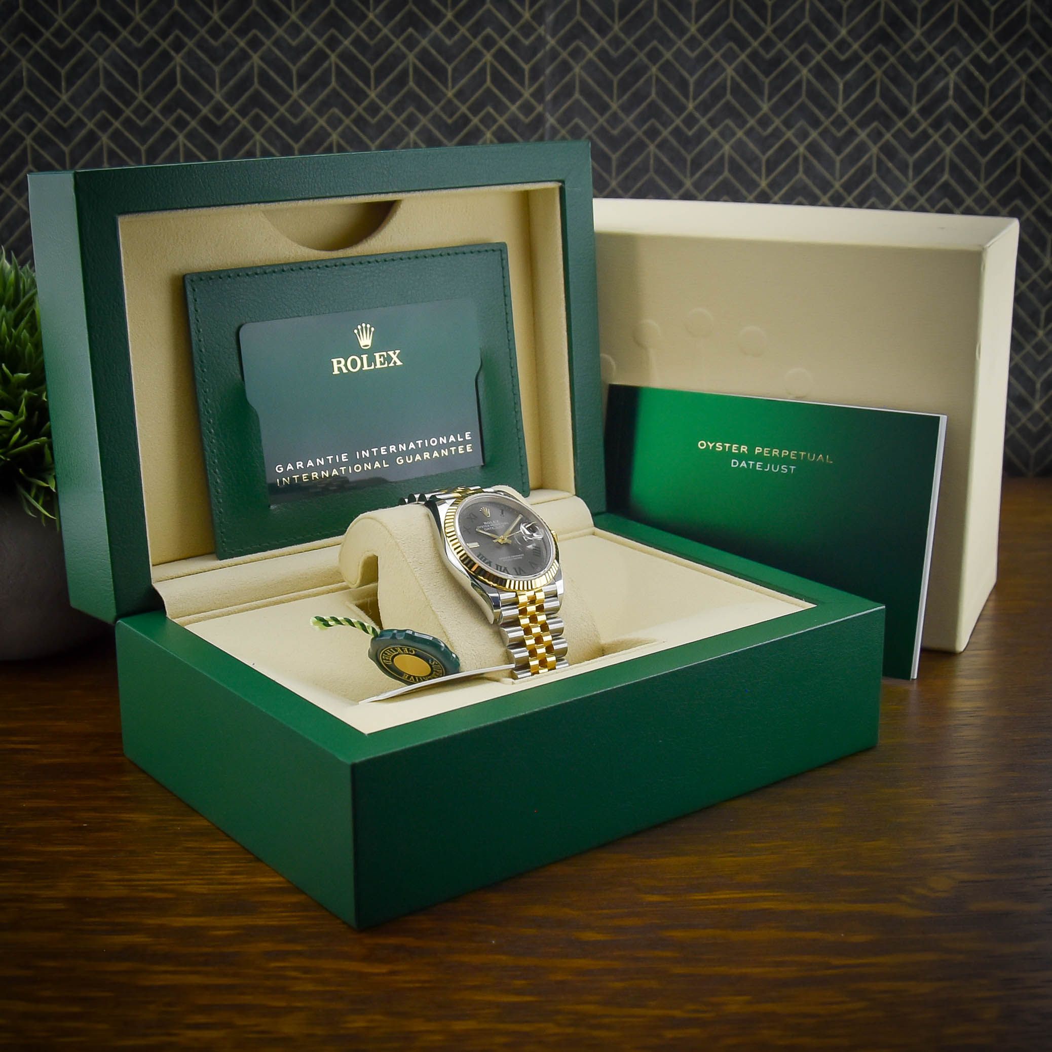 Rolex Datejust 126233 Thumbnail 5