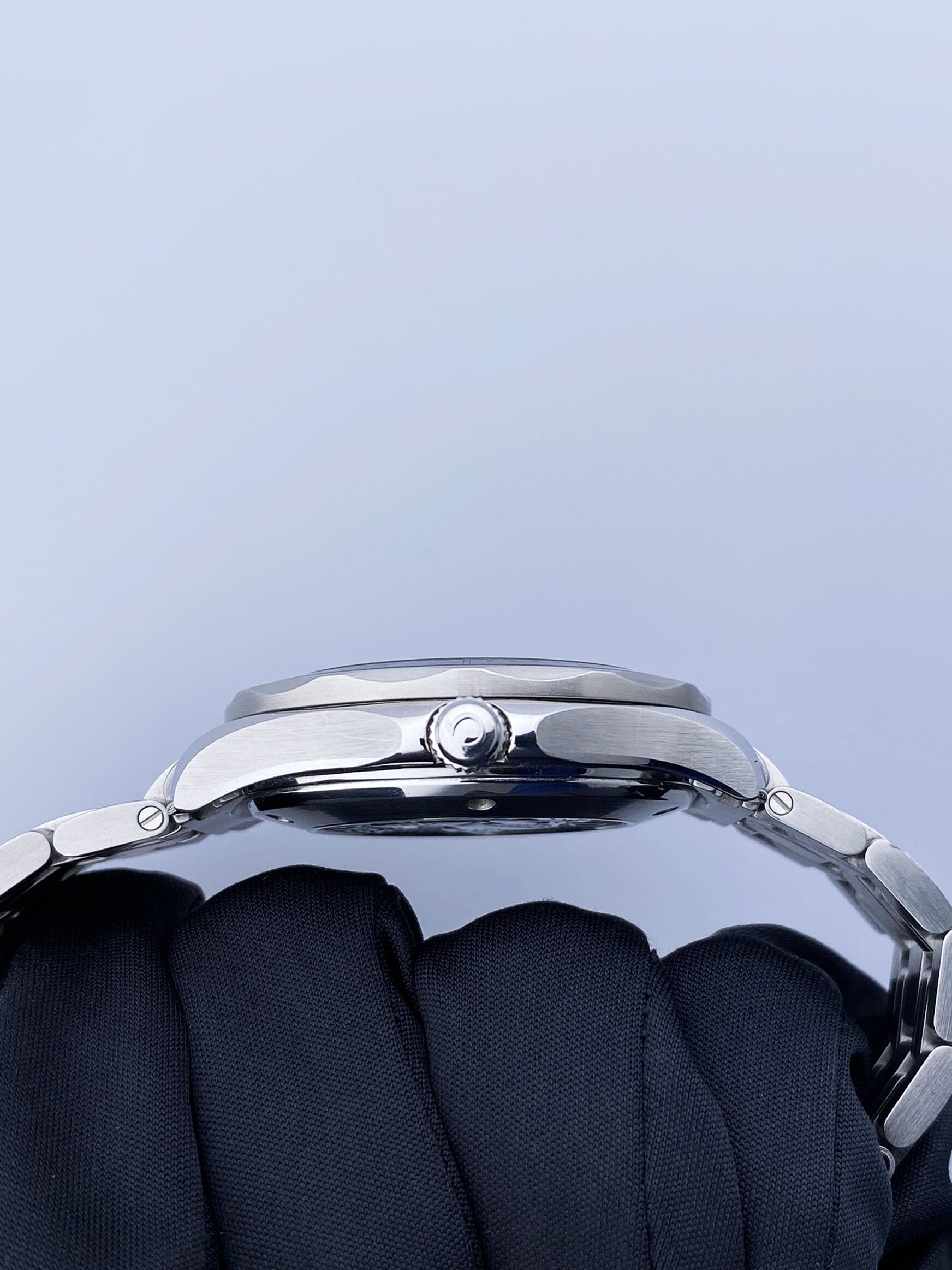 Omega Seamaster 300m 212.30.41.20.01.003 Thumbnail 4