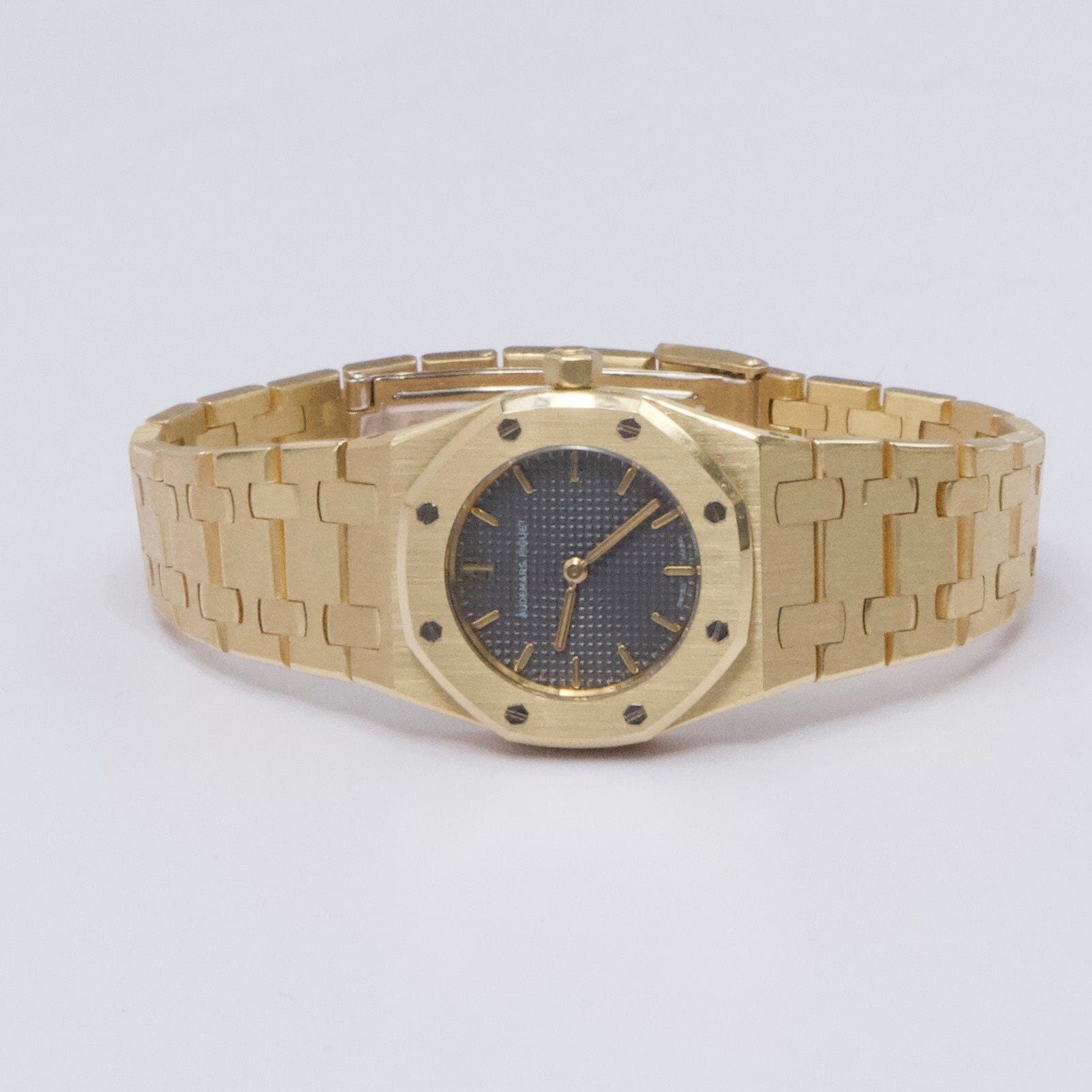 Audemars Piguet Royal Oak 6007BA Thumbnail 4