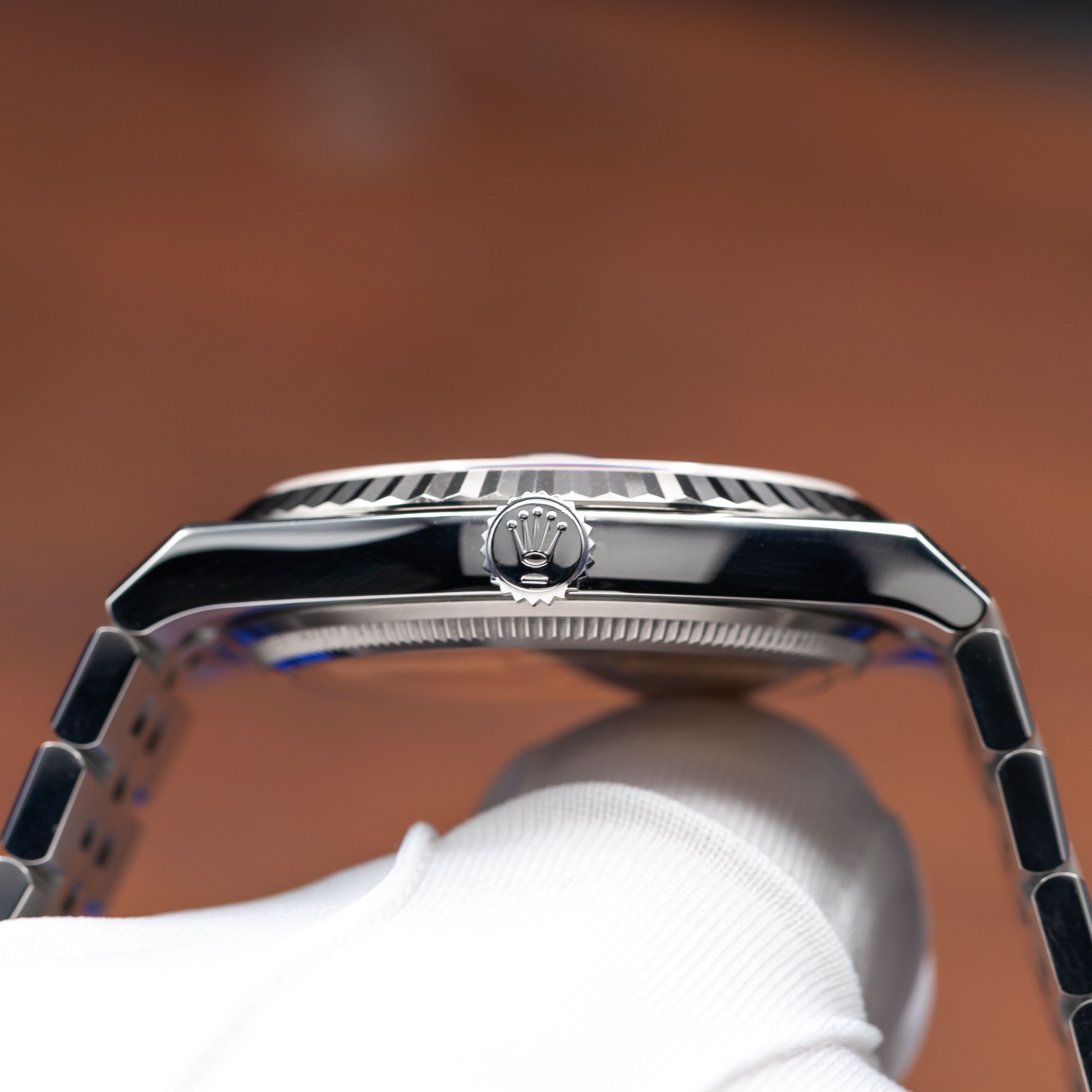 Rolex Land-Dweller 40 127334 Thumbnail 2