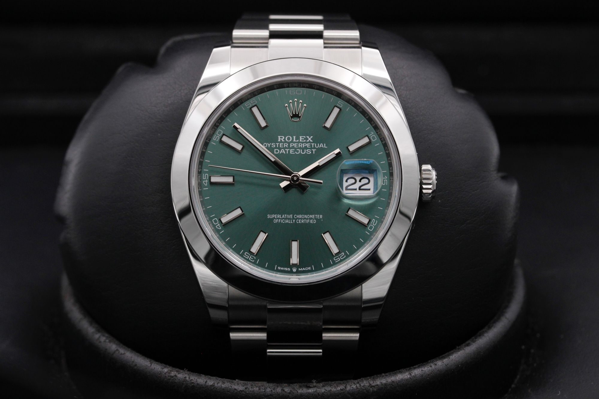 Rolex Datejust 41 126300 Thumbnail 1