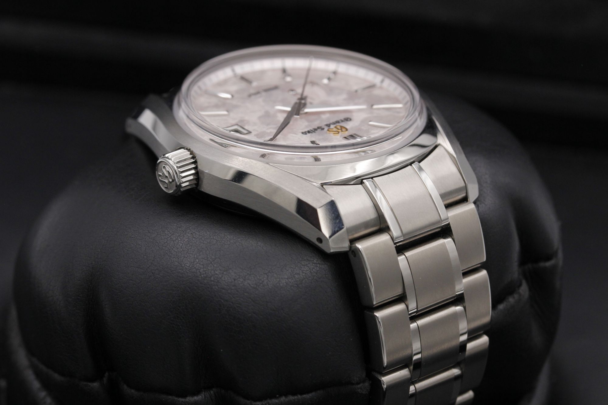 Grand Seiko Heritage Collection SBGA443 Thumbnail 4
