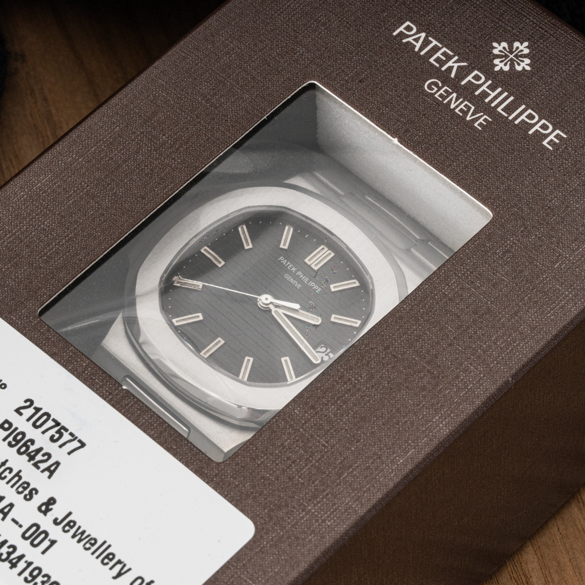 Patek Philippe Nautilus 5711/1A-001 Thumbnail 2