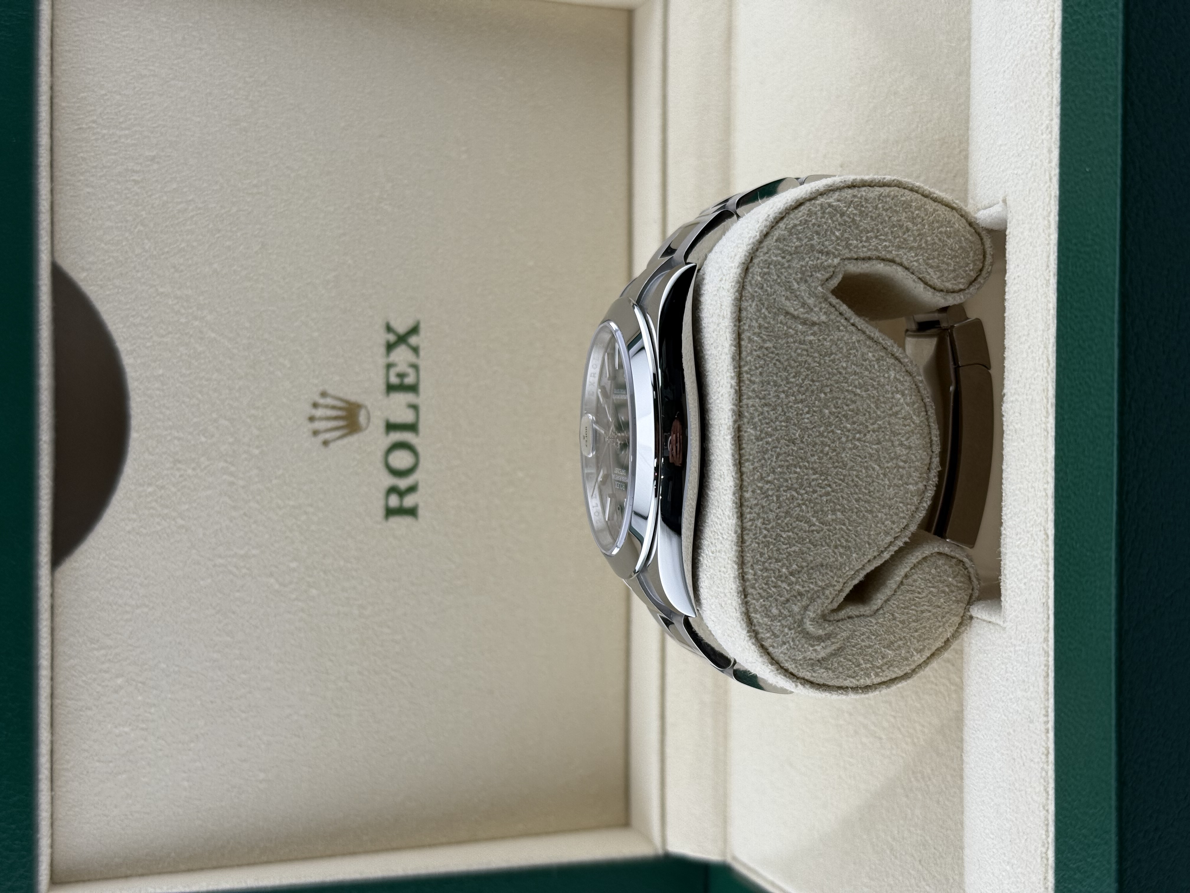 Rolex Datejust 41 126300 Thumbnail 3