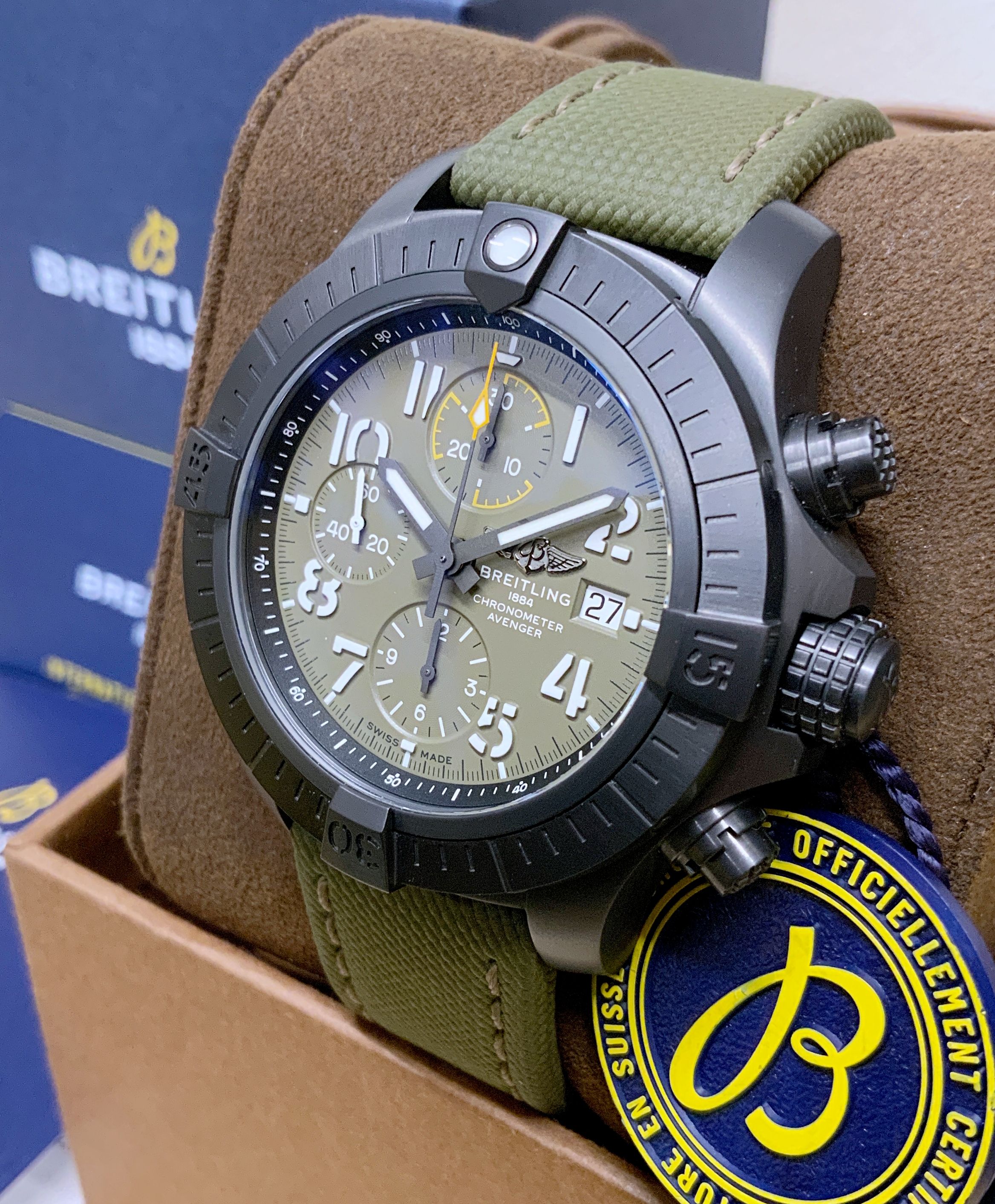 Breitling Avenger Chronograph 45 Night Mission V13317 Thumbnail 2