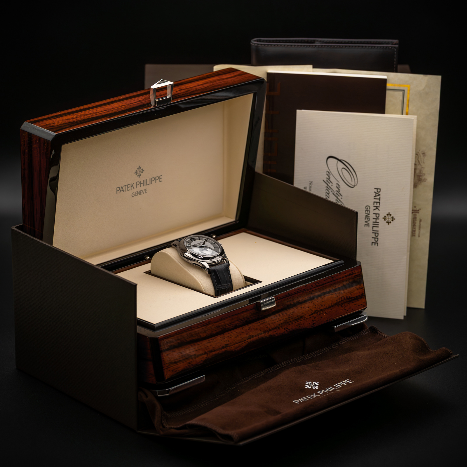 Patek Philippe Complications 5205G-001 Thumbnail 7