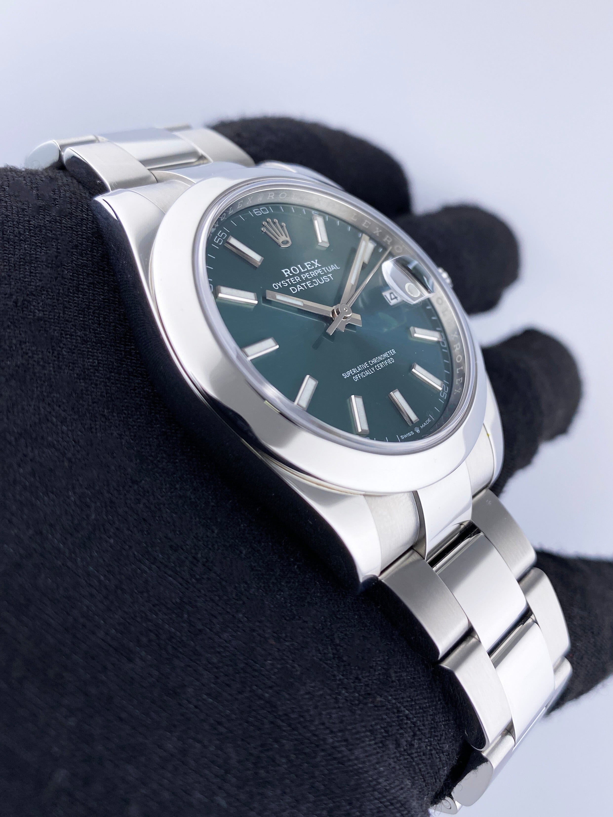 Rolex Datejust 41 126300 Thumbnail 3