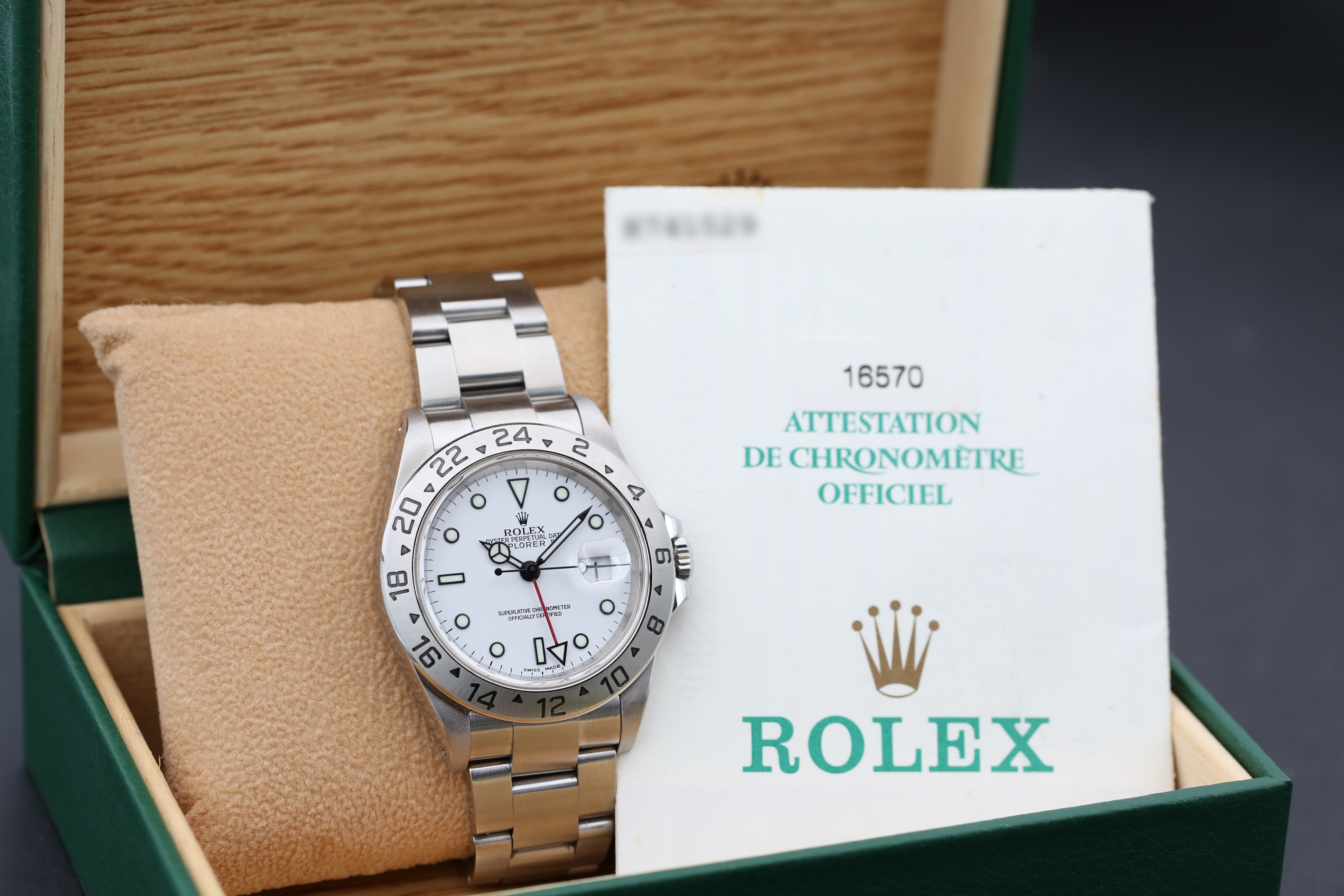 Rolex Explorer II 16570 Thumbnail 7