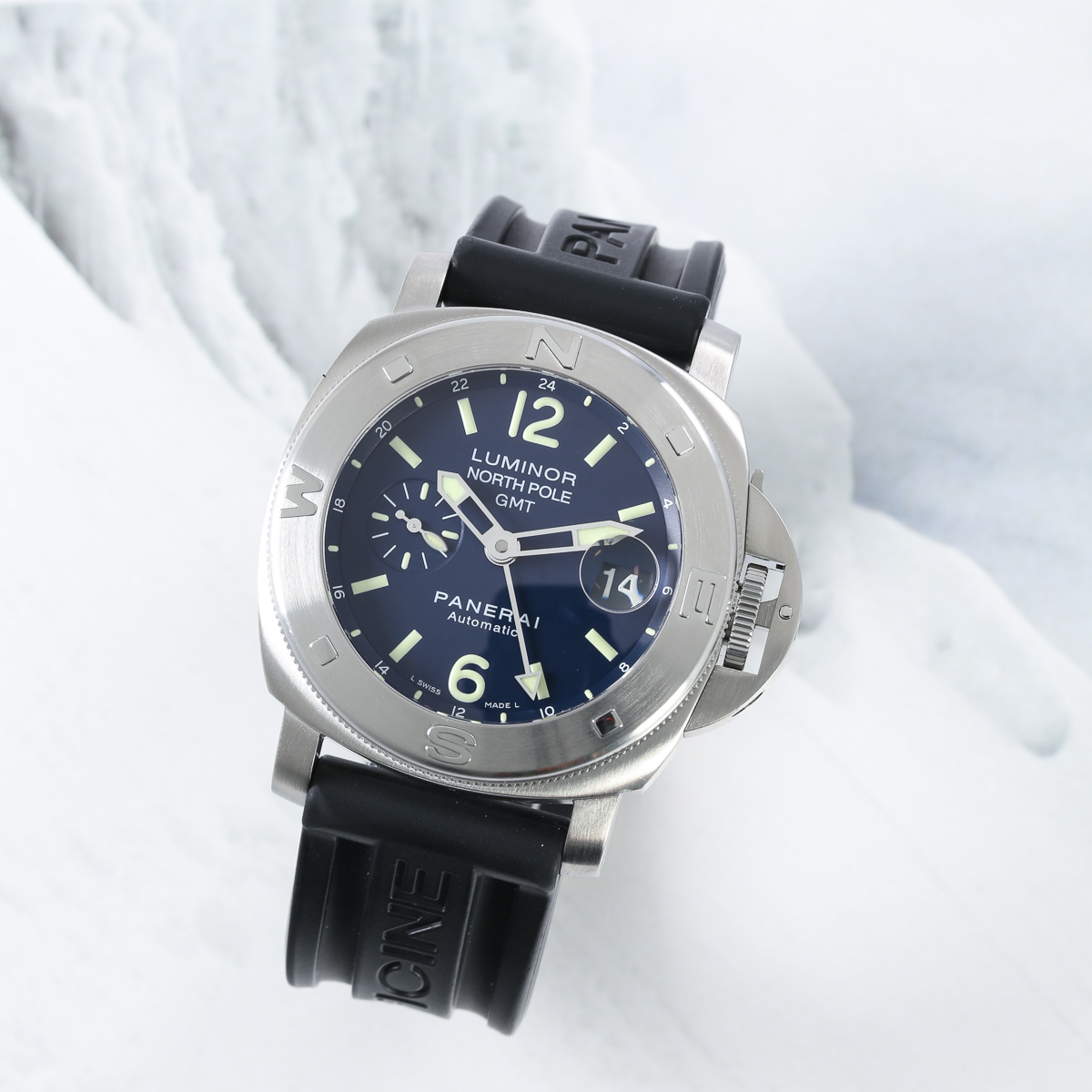 Panerai Luminor GMT PAM00252 Thumbnail 6