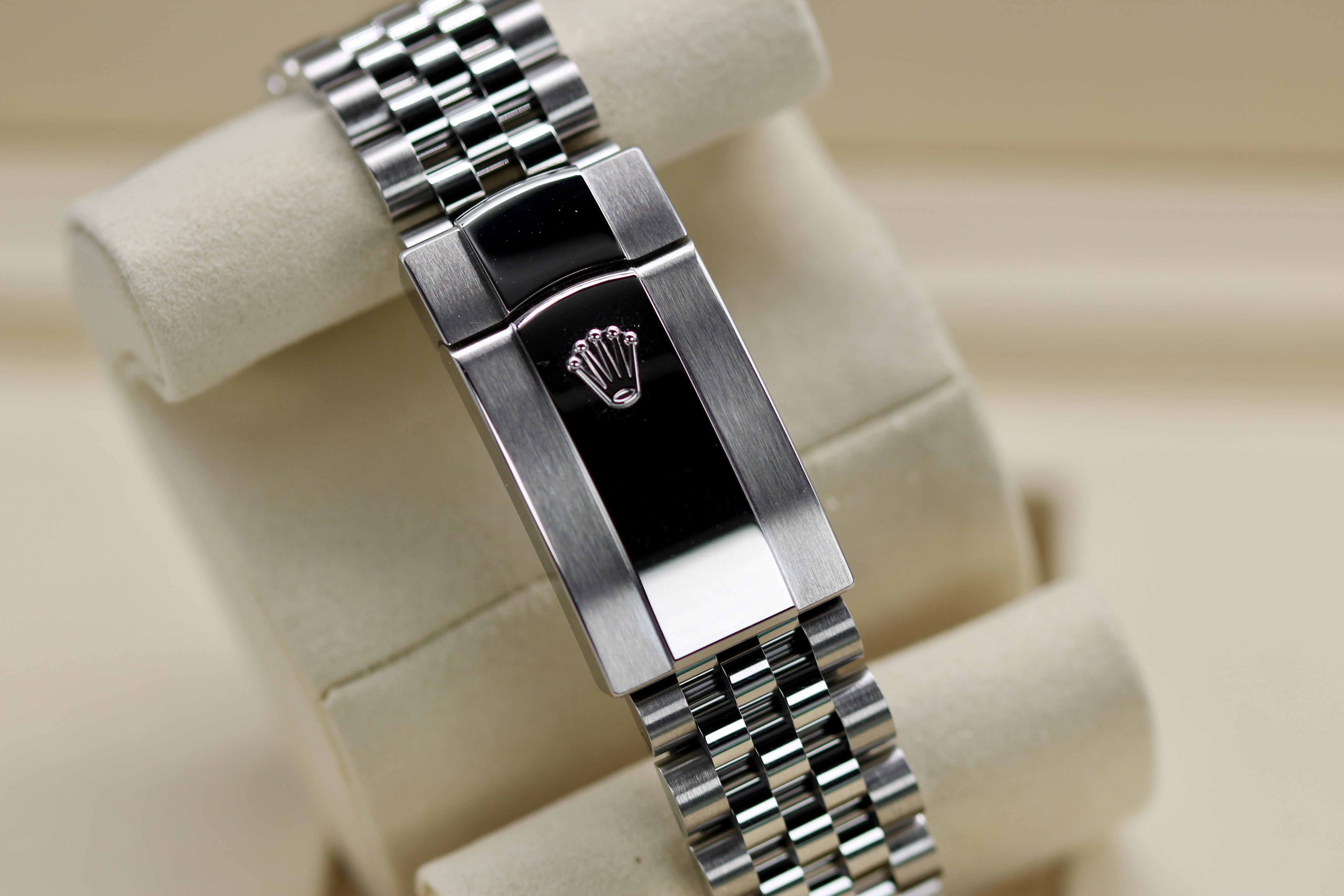 Rolex Datejust 41 126334 Thumbnail 4
