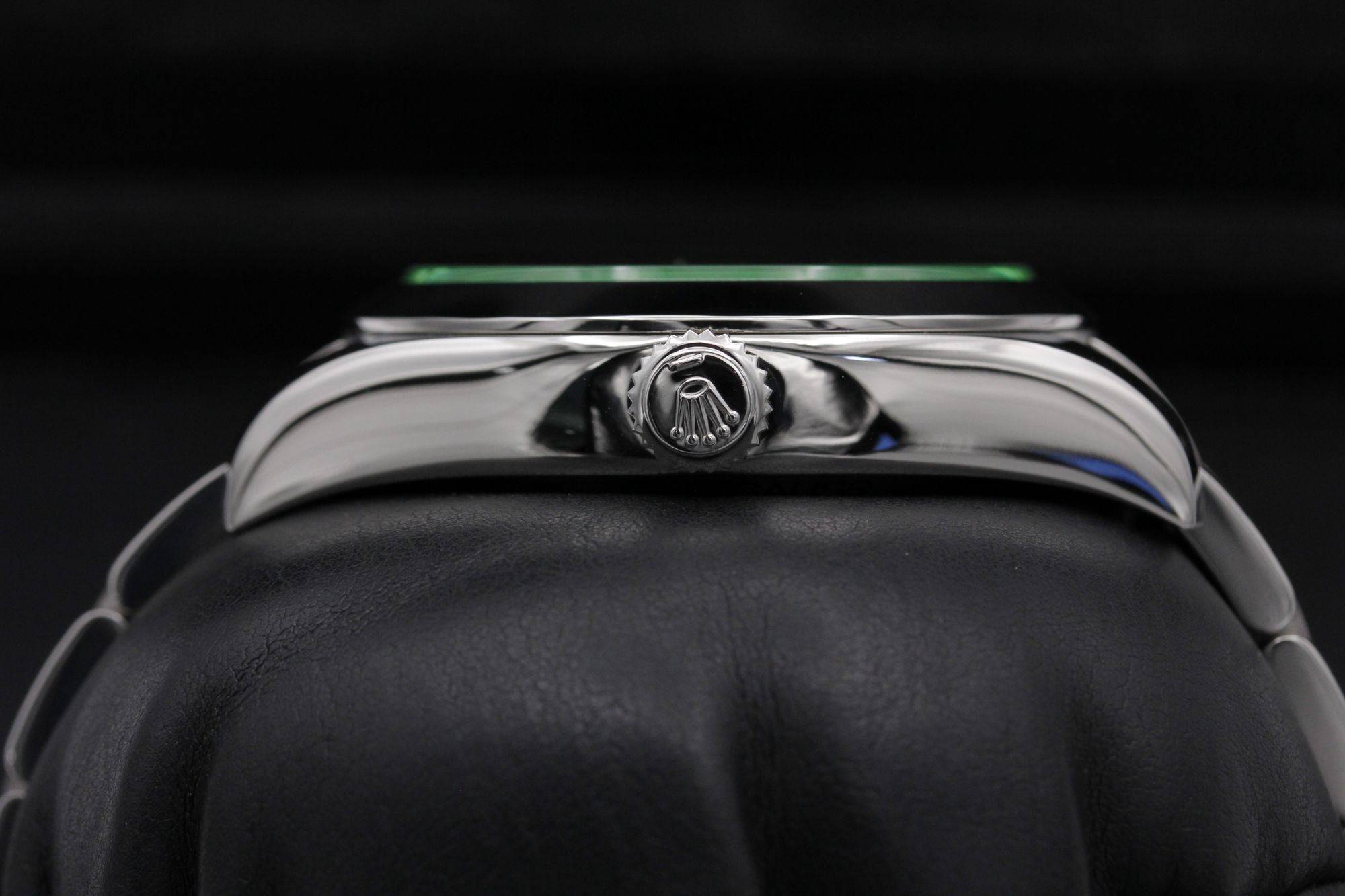 Rolex Milgauss 116400 GV Thumbnail 3