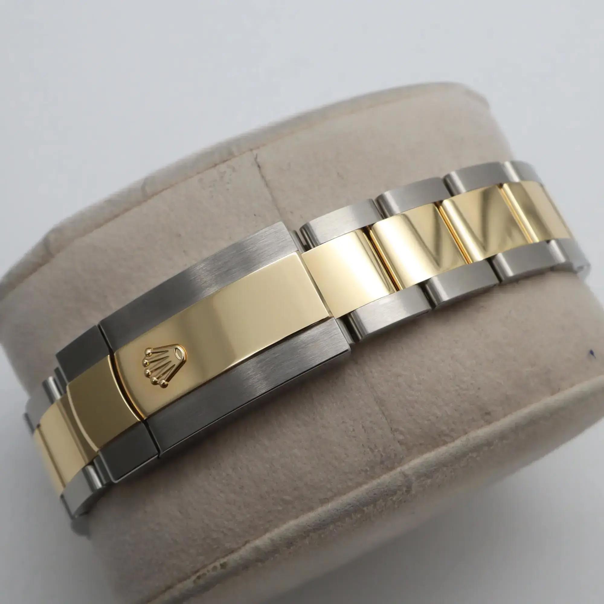 Rolex Datejust 41 126303 Thumbnail 3