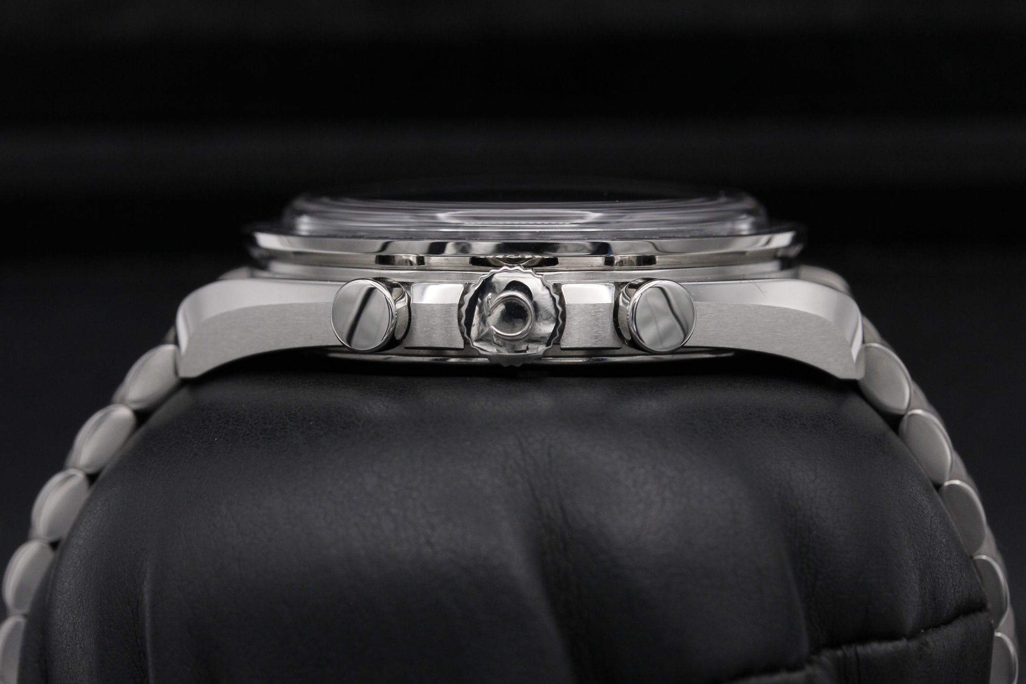 Omega Speedmaster Moonwatch Professional 310.30.42.50.01.004 Thumbnail 3