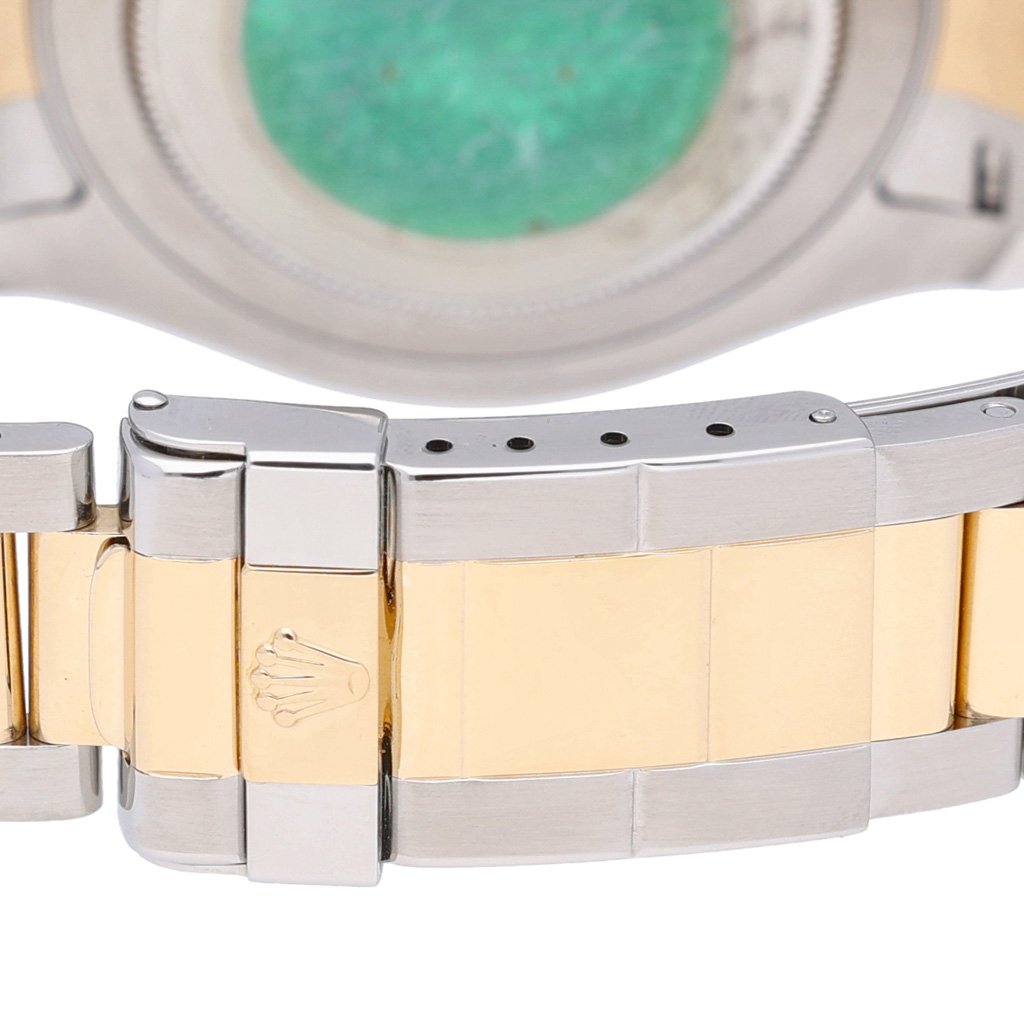 Rolex Yacht-Master 16623 Thumbnail 3