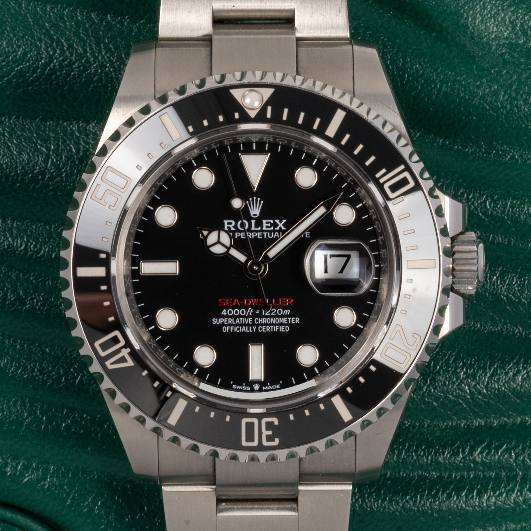 Rolex Sea-Dweller 126600 Thumbnail 5