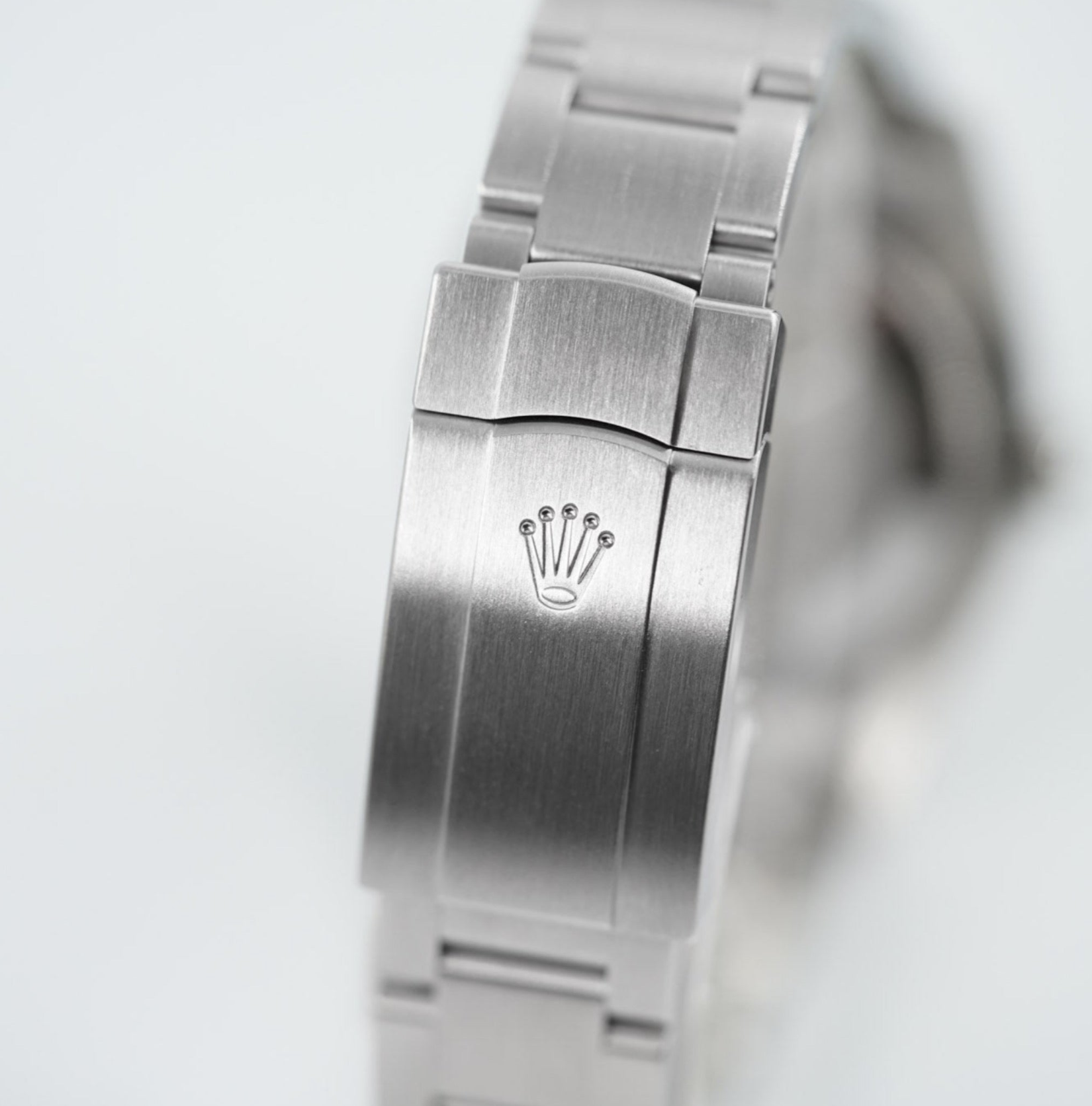 Rolex Oyster Perpetual 126000 Thumbnail 4