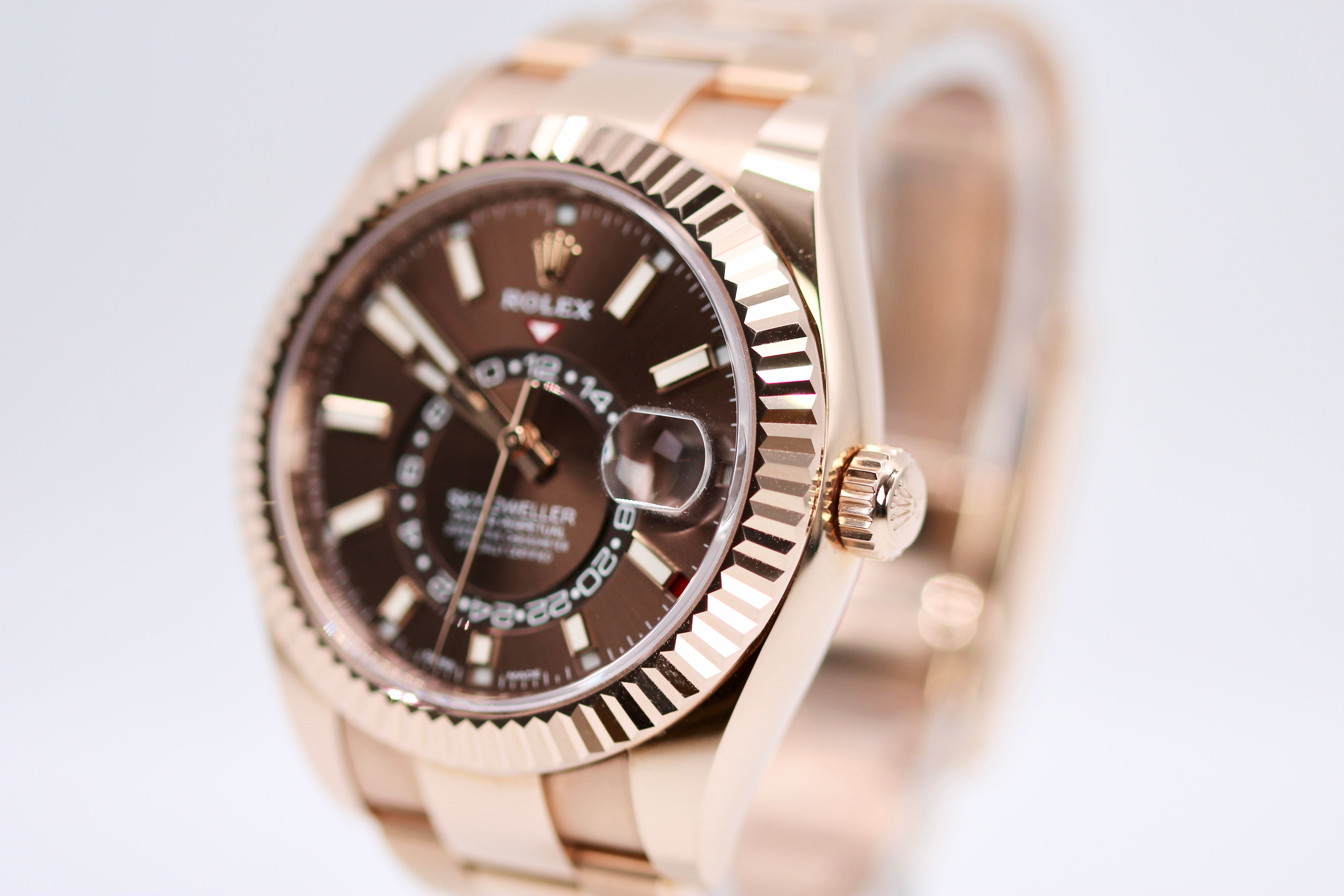 Rolex Sky-Dweller 326935 Thumbnail 2