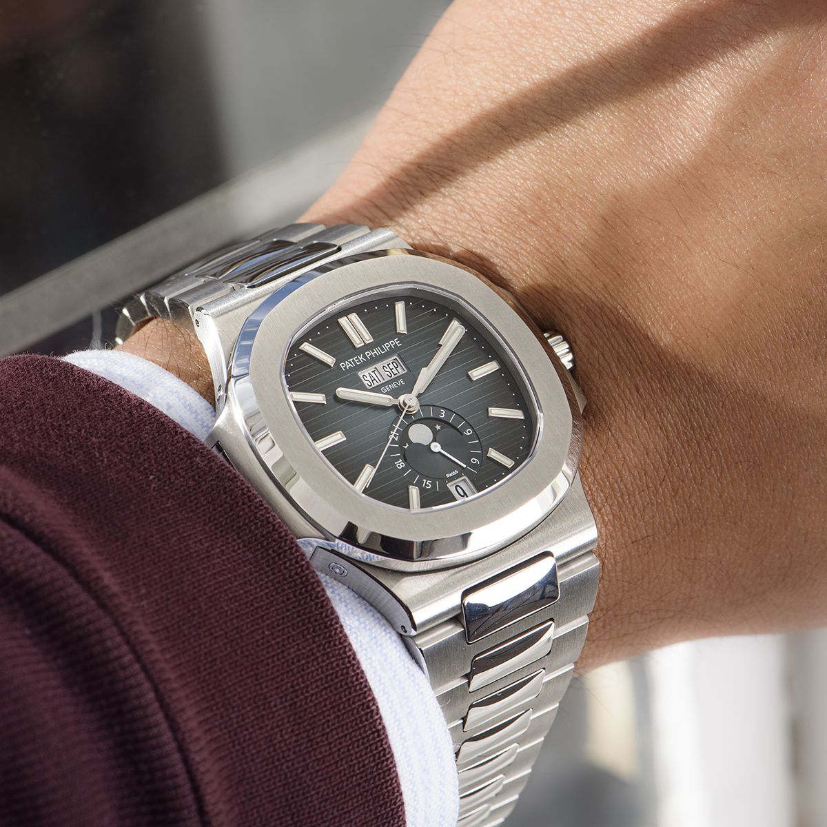 Patek Philippe Nautilus 5726/1A-014 Thumbnail 5