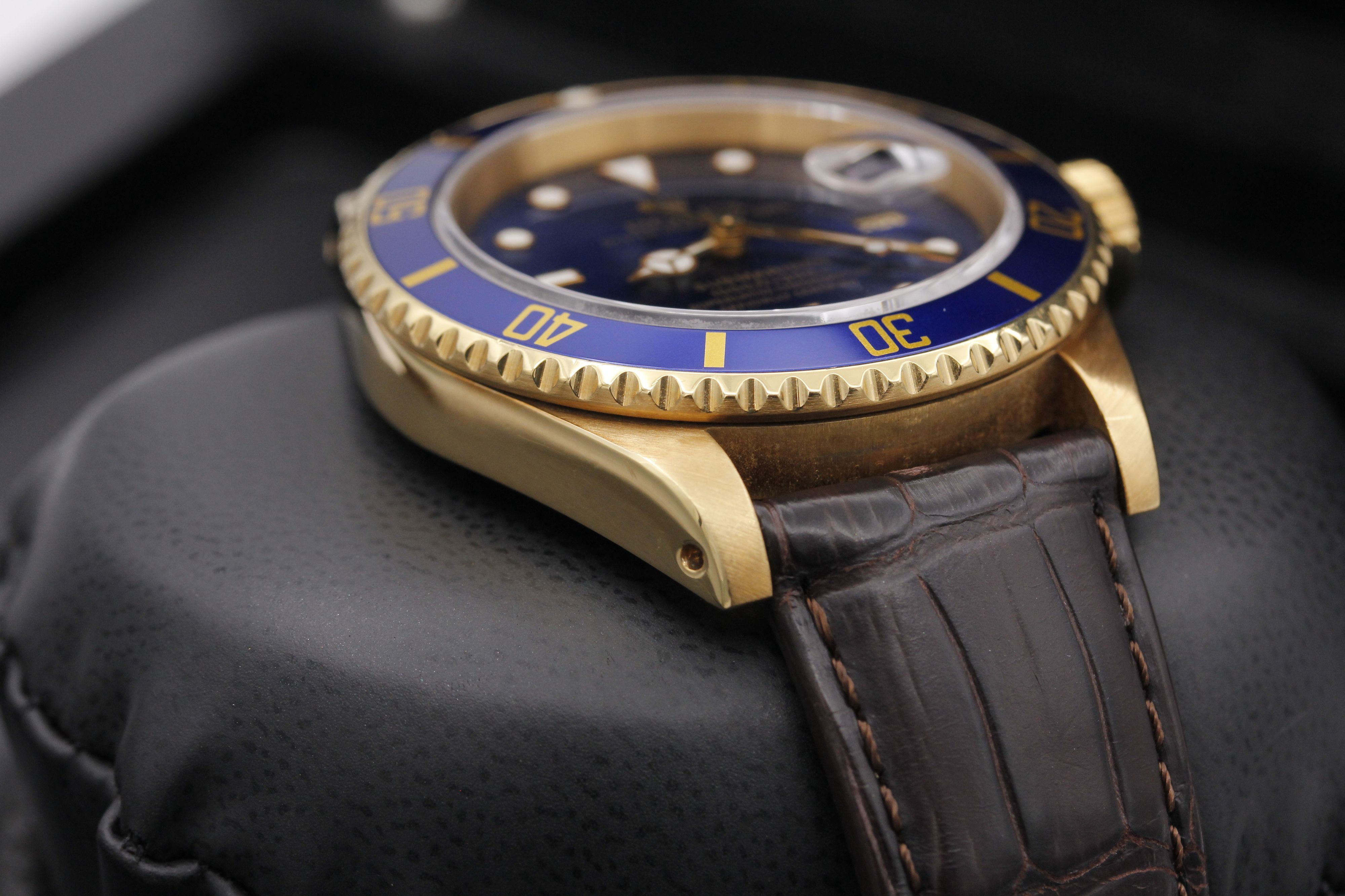 Rolex Submariner 16618 Thumbnail 5