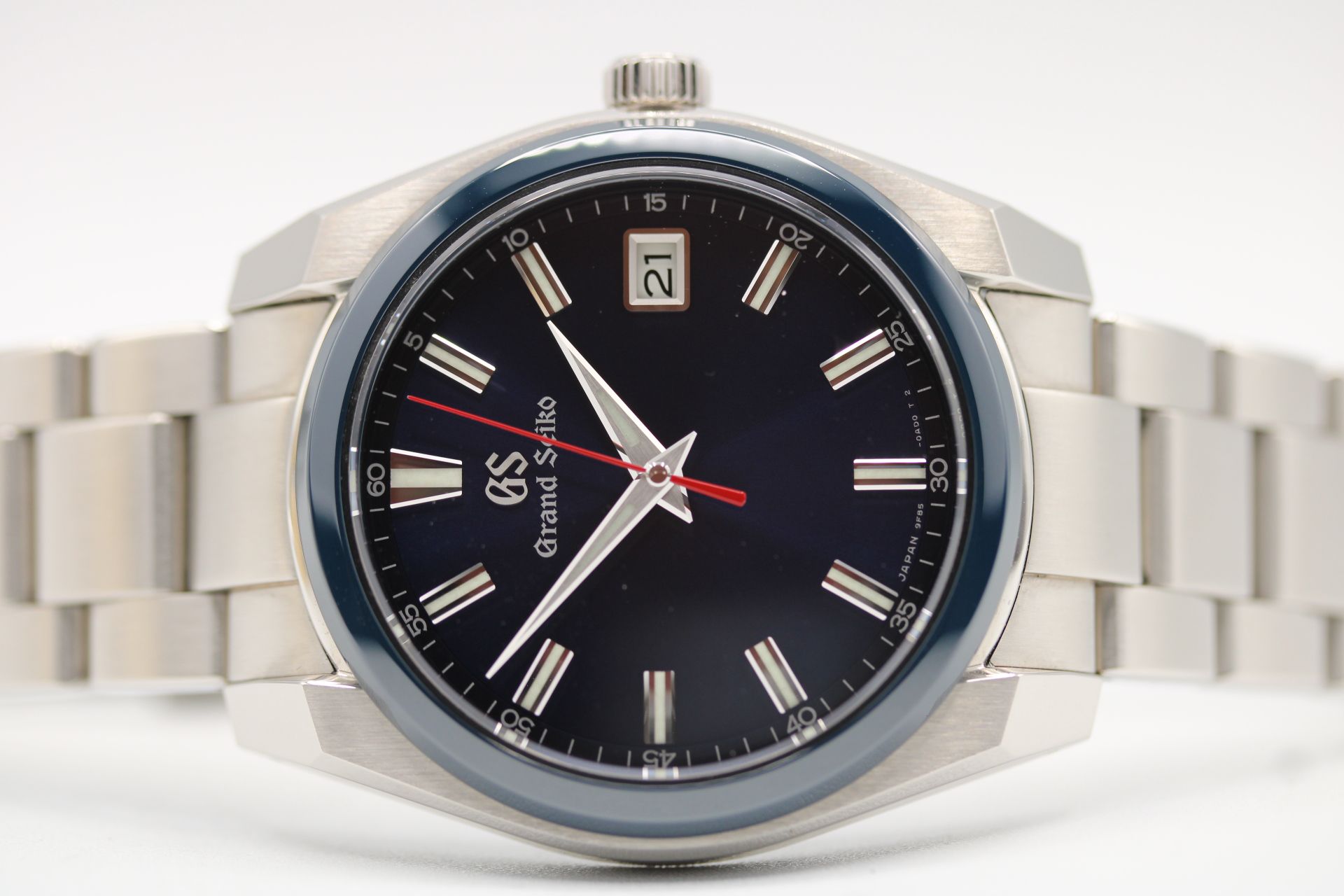 Grand Seiko Sport Collection SBGP015 Thumbnail 5