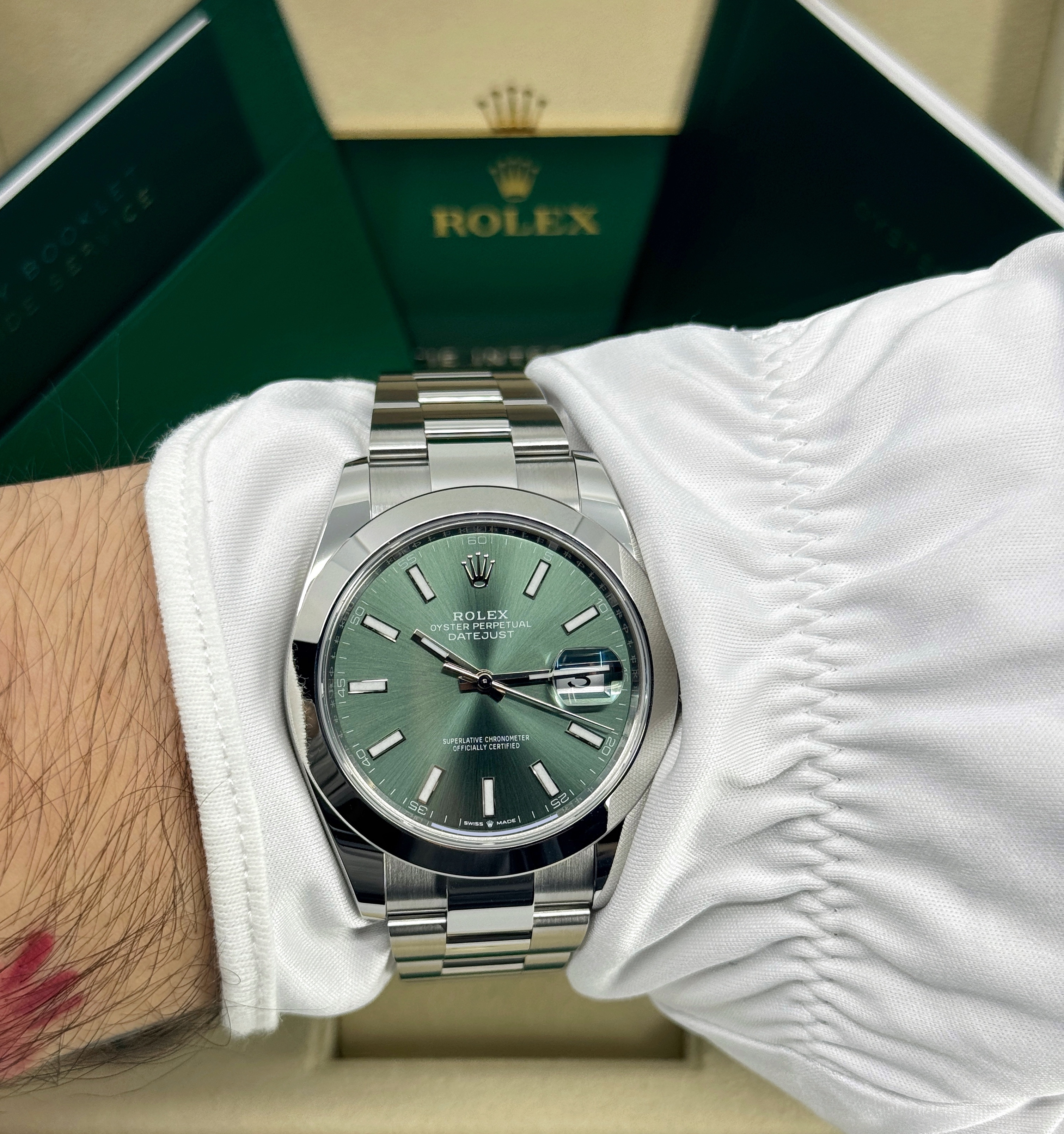 Rolex Datejust 41 126300 Thumbnail 5