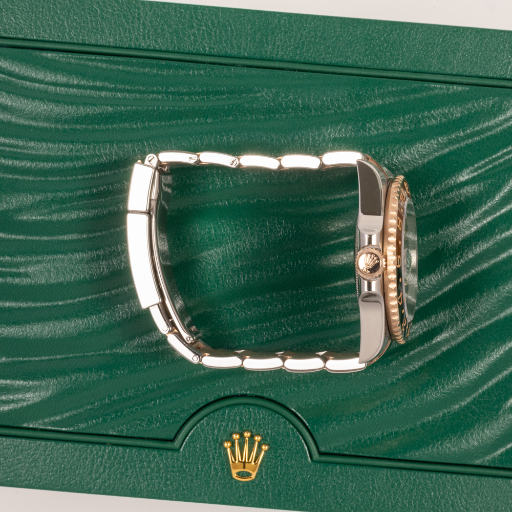 Rolex GMT Master II 126711 CHNR Thumbnail 2