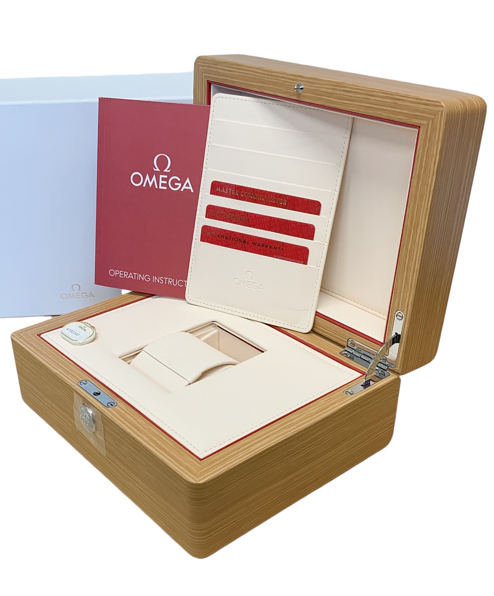 Omega Aqua Terra 150m Gents 220.10.41.21.10.001 Thumbnail 4