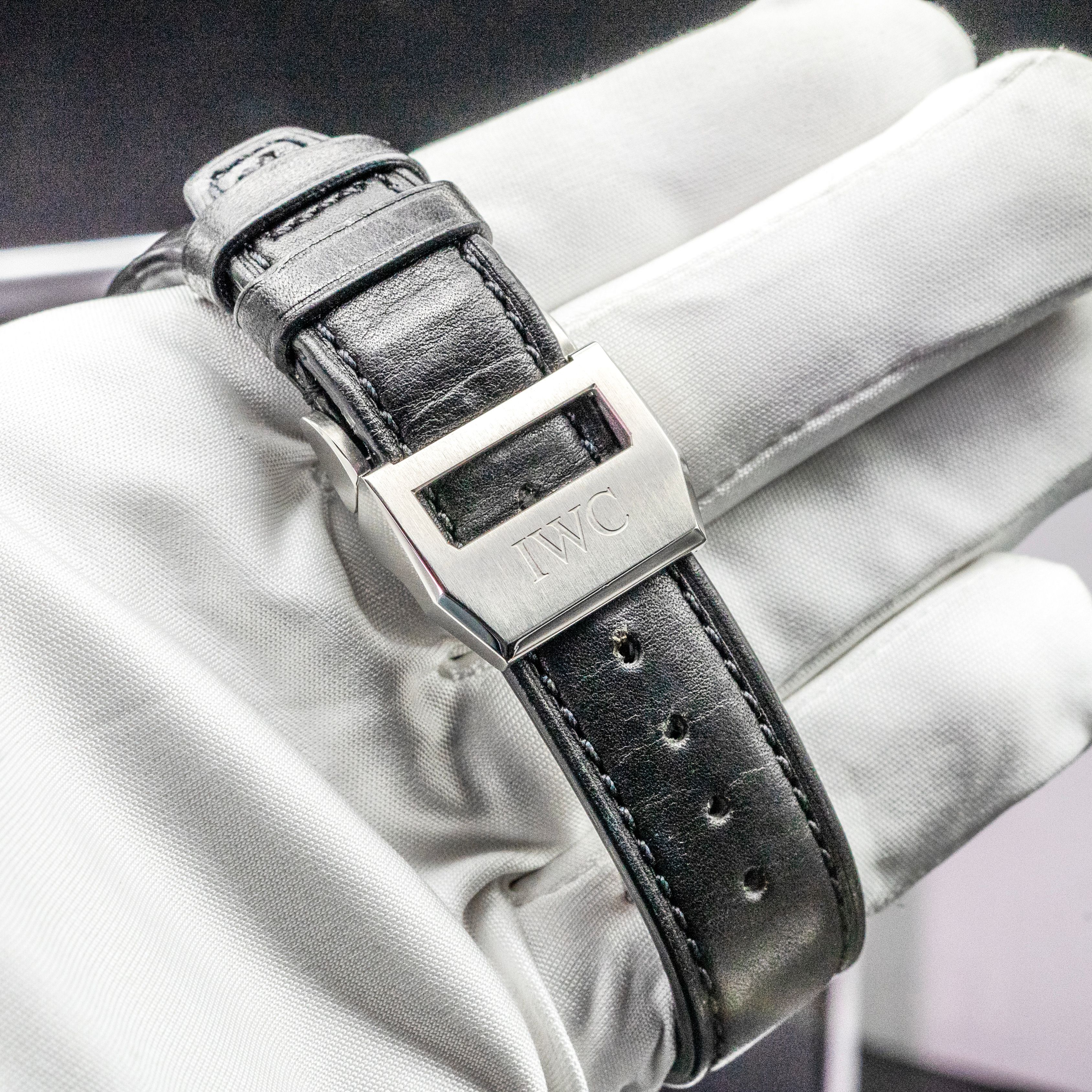 IWC Big Pilot's IW501001 Thumbnail 3