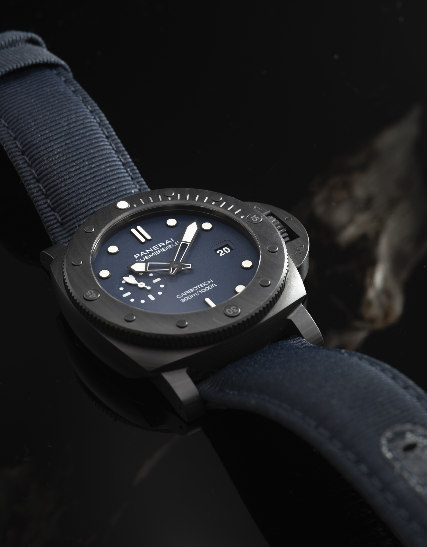 Panerai Submersible QuarantaQuattro PAM01232 Thumbnail 4