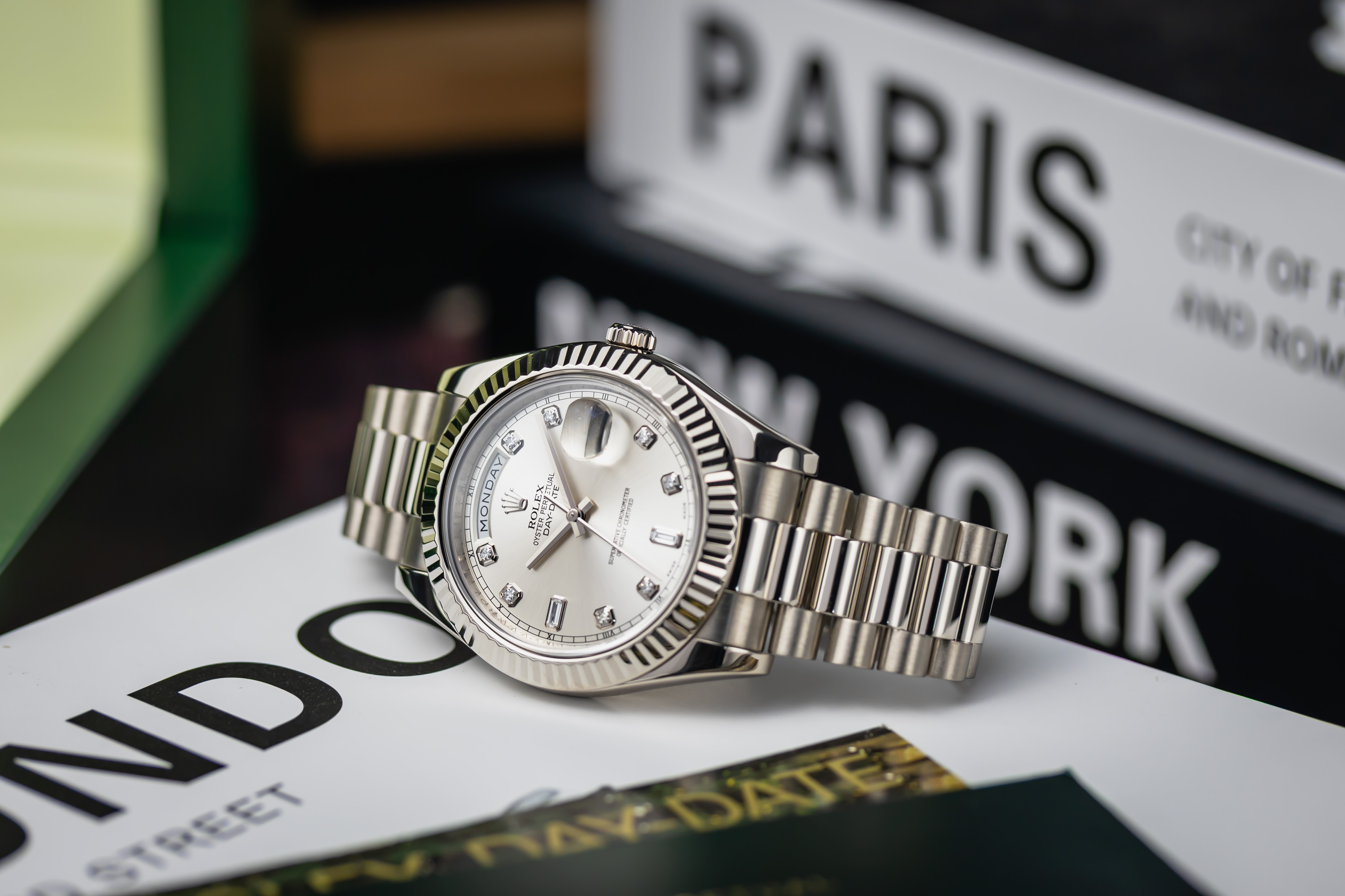 Rolex Day-Date II 218239 Thumbnail 6