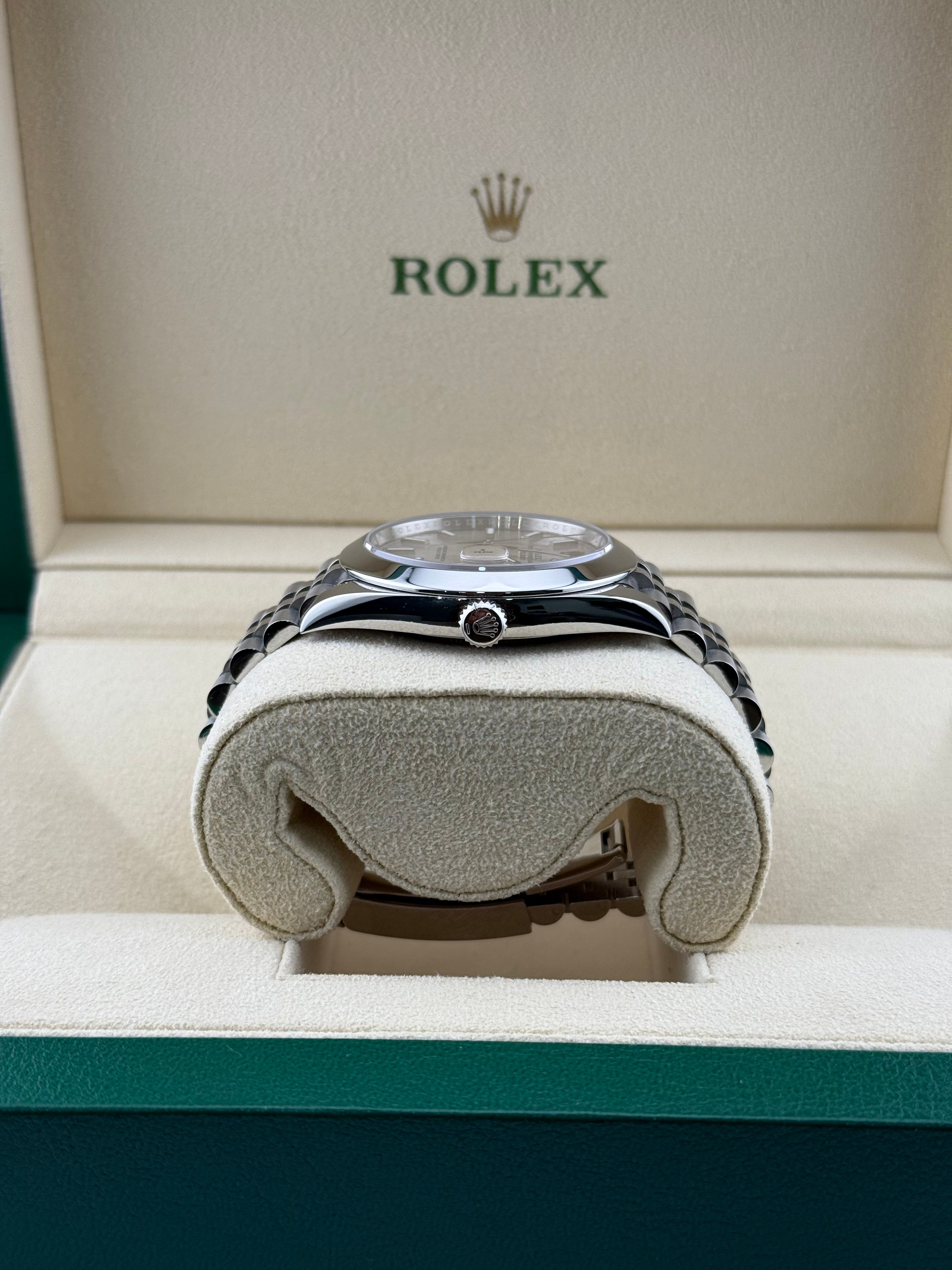 Rolex Datejust 41 126300 Thumbnail 4