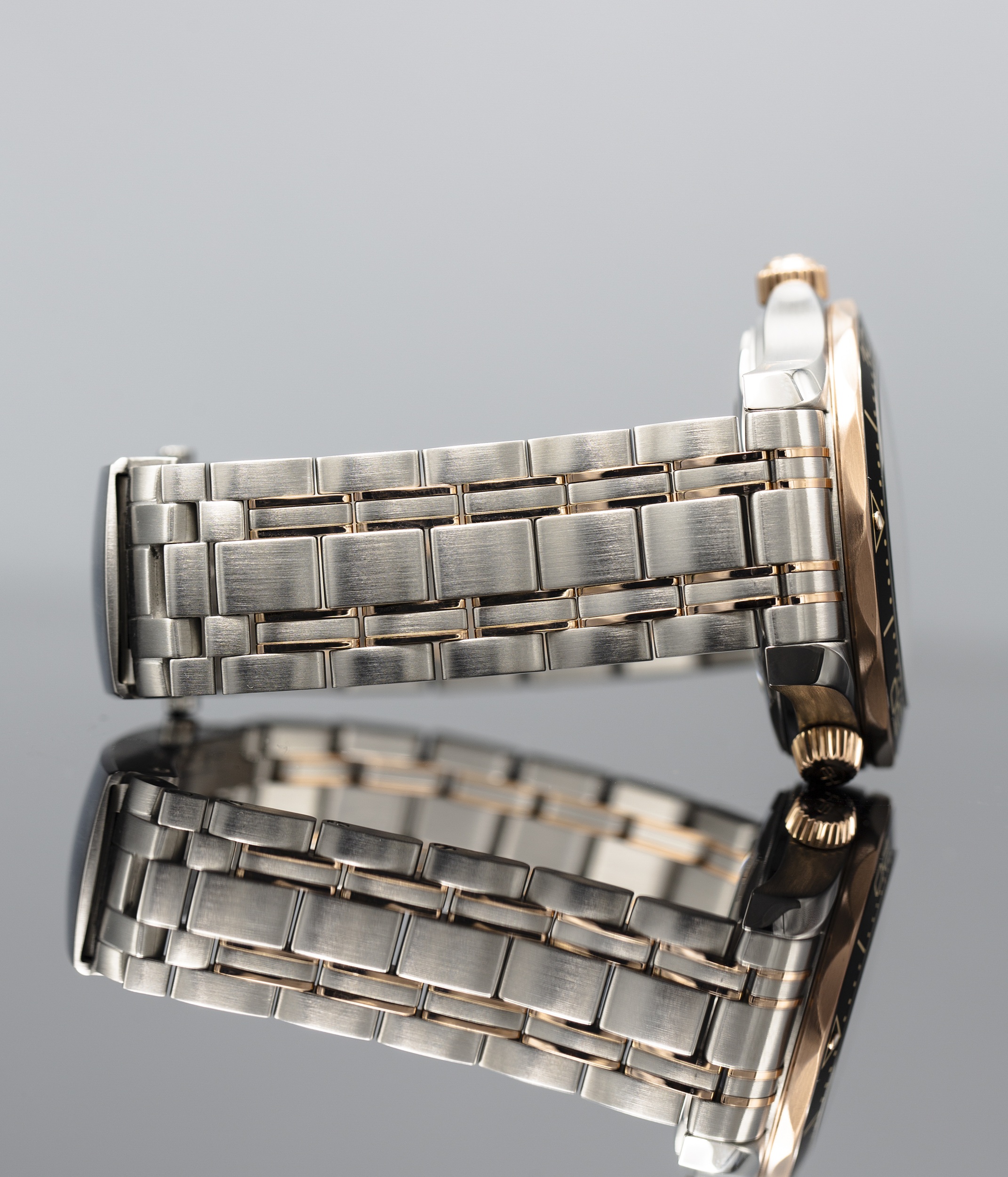 Omega Seamaster Diver 300m 210.20.42.20.01.001 Thumbnail 2