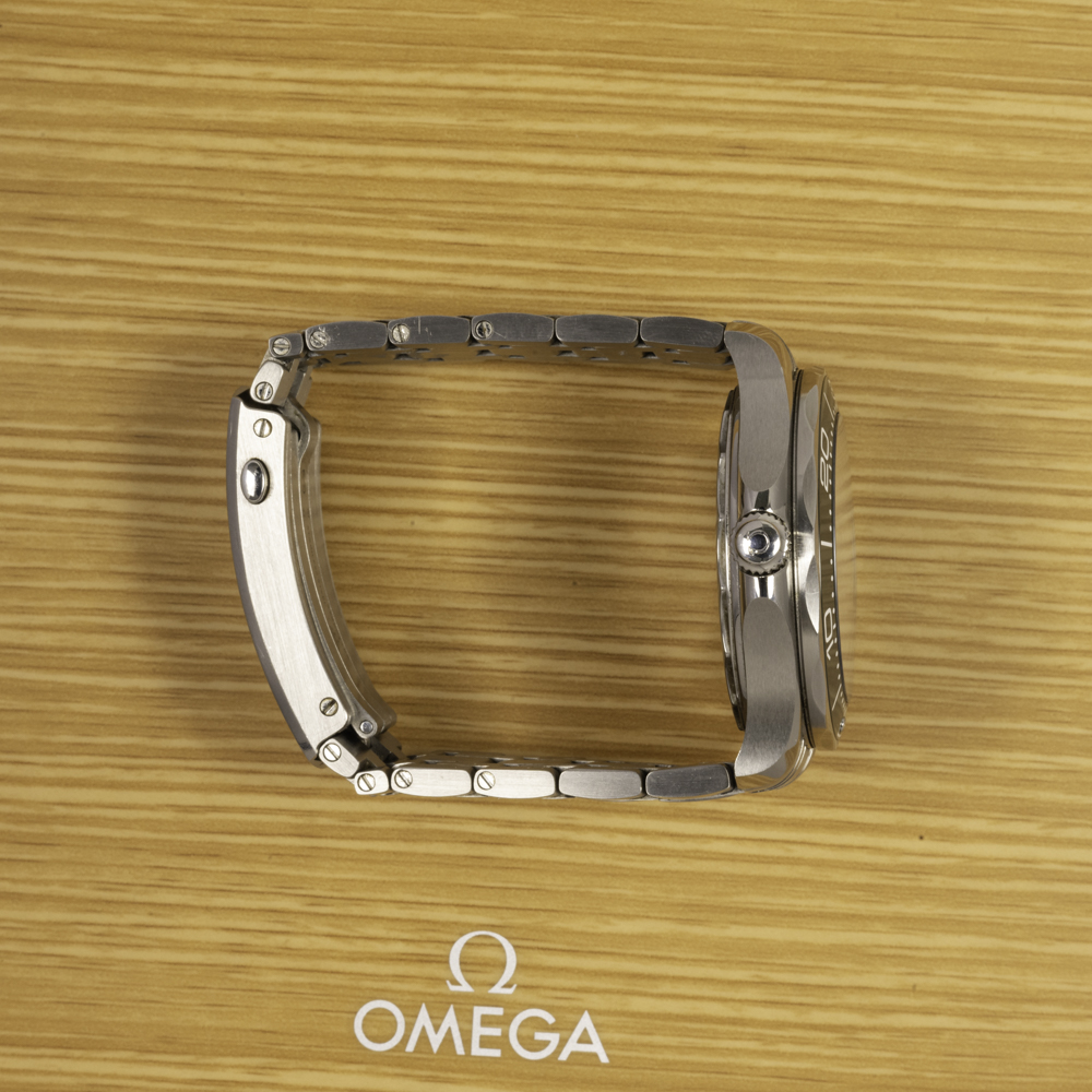 Omega Seamaster Diver 300m 210.30.42.20.10.001 Thumbnail 2