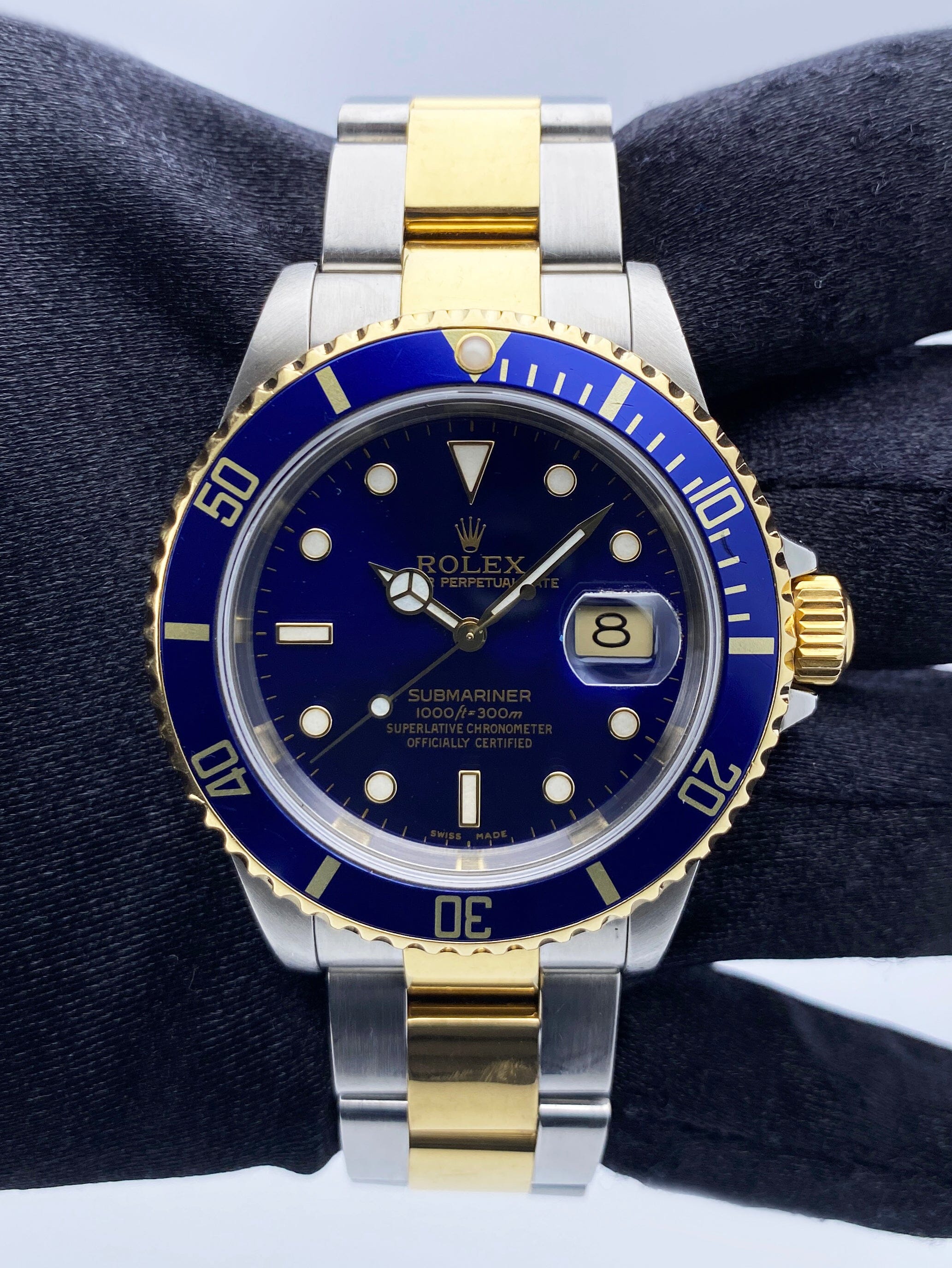 Rolex Submariner 16613 Thumbnail 2