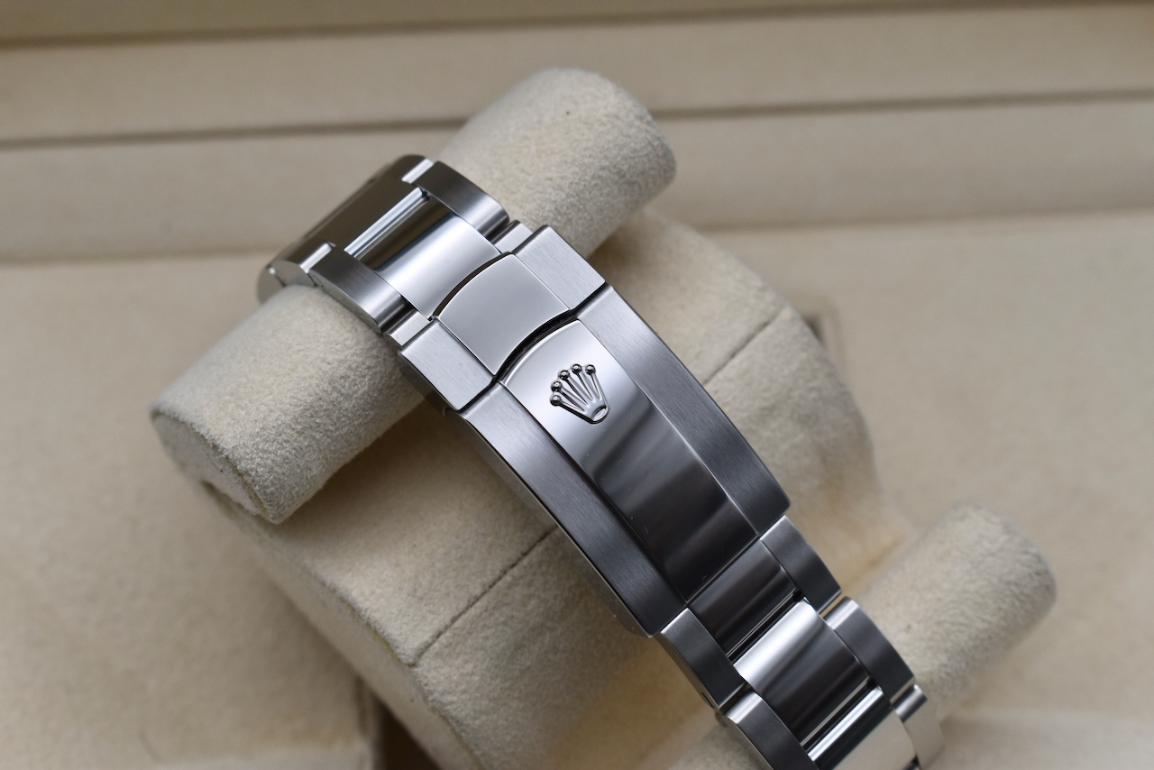 Rolex Datejust 41 126300 Thumbnail 4