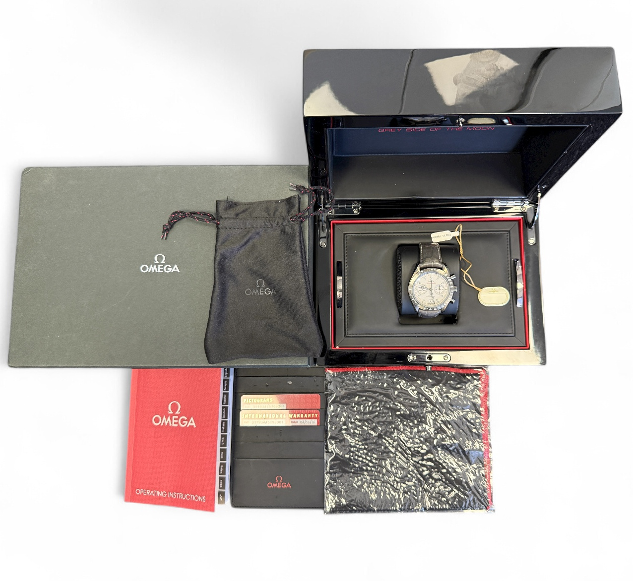 Omega Speedmaster Moonwatch 311.93.44.51.99.001 Thumbnail 5