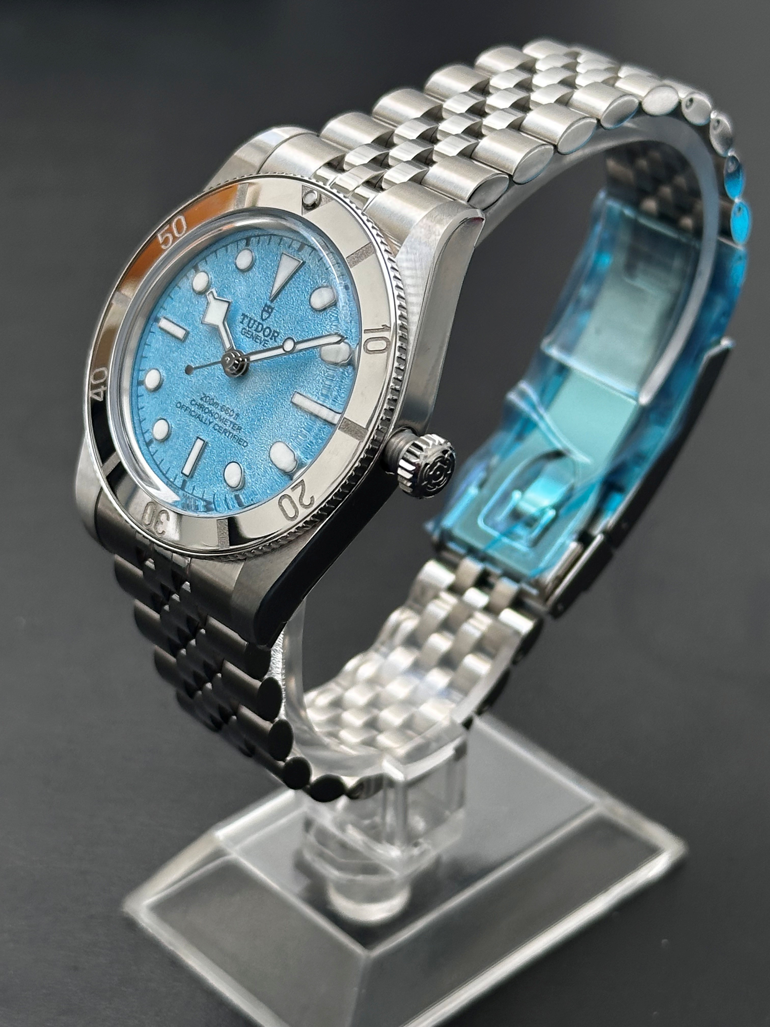 Tudor Black Bay 54 M79000-0001 Thumbnail 3